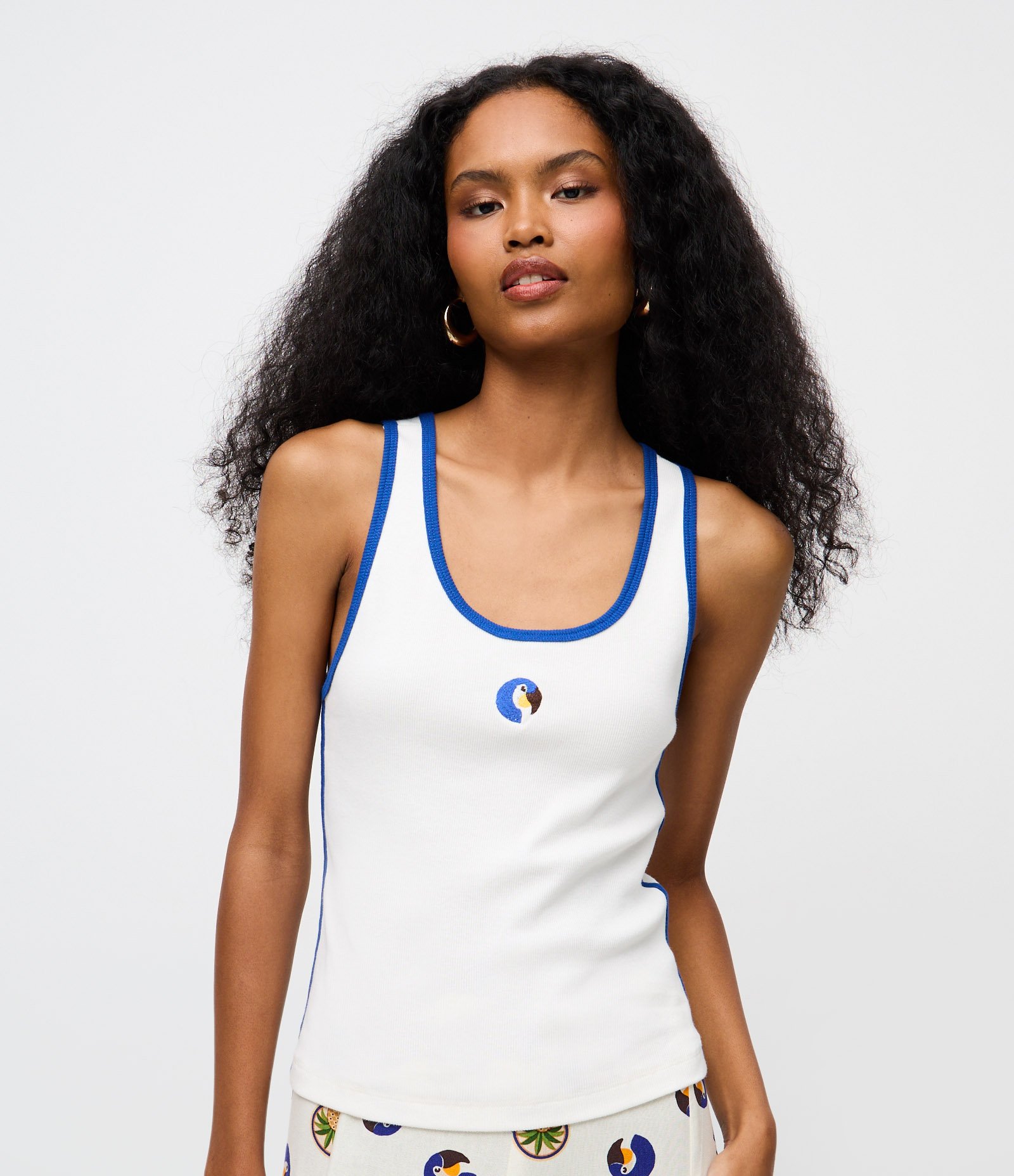 Regata com Bordado Tucano e Viés Contrastante Branco 1