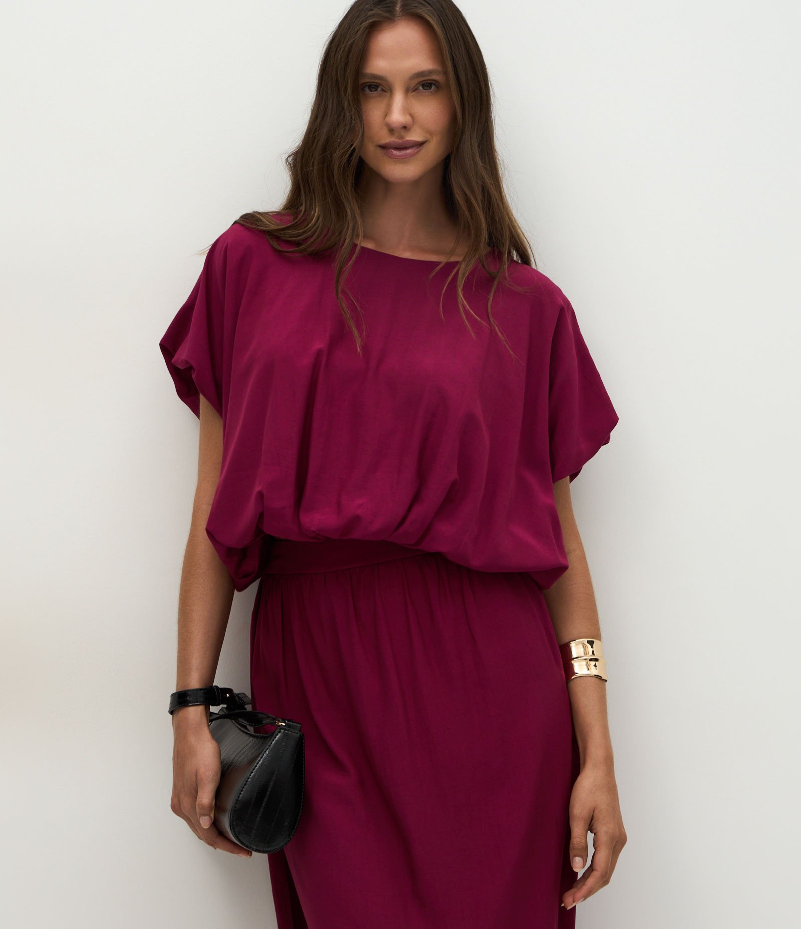 Blusa em Viscose com Efeito Balonê e Mangas Curtas Vermelho 1