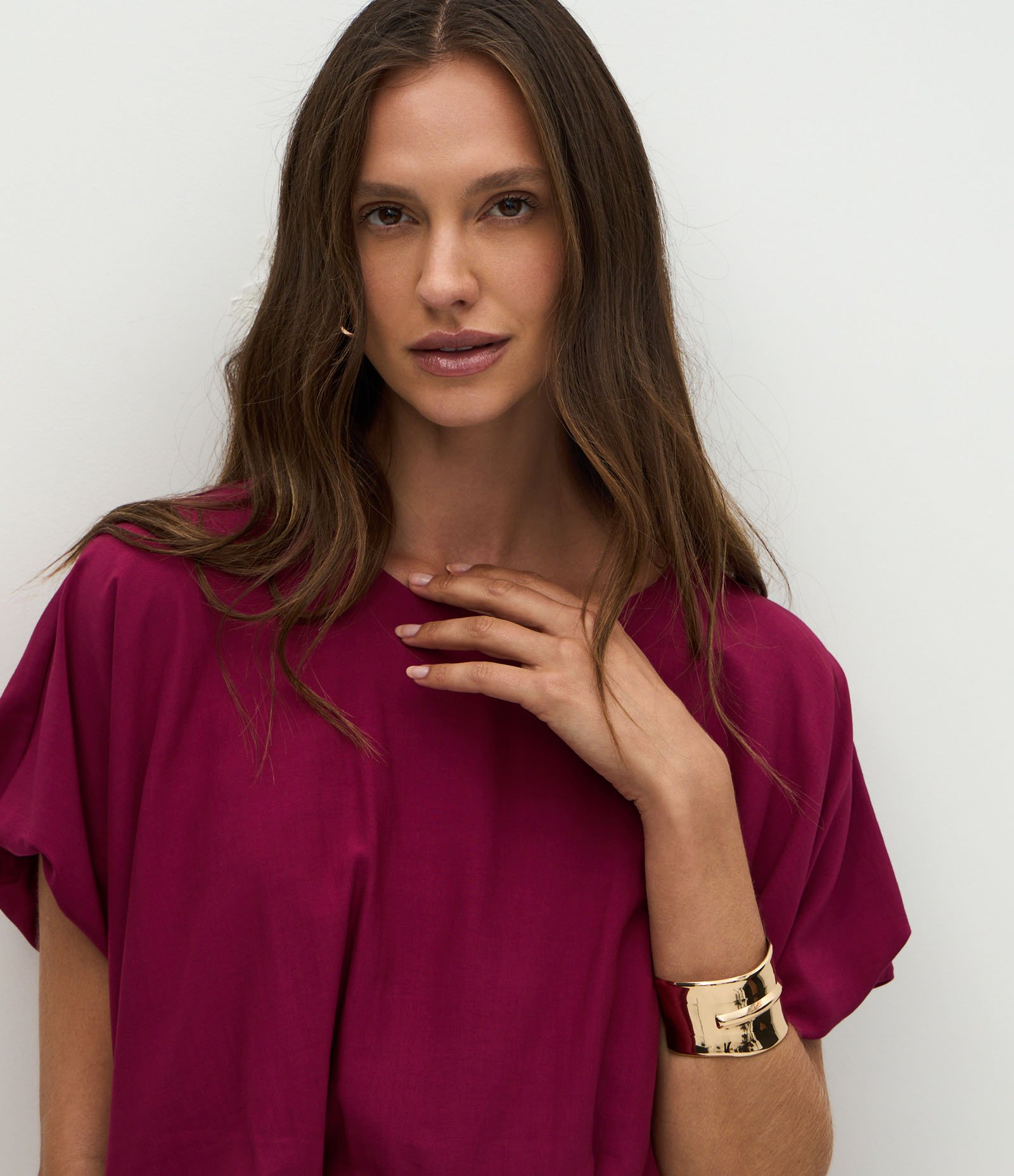 Blusa em Viscose com Efeito Balonê e Mangas Curtas Vermelho 3