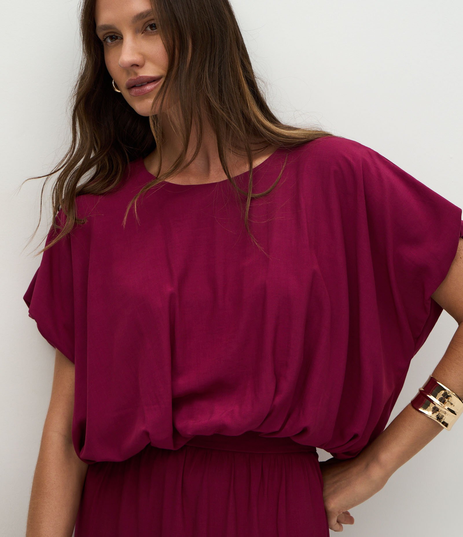 Blusa em Viscose com Efeito Balonê e Mangas Curtas Vermelho 4