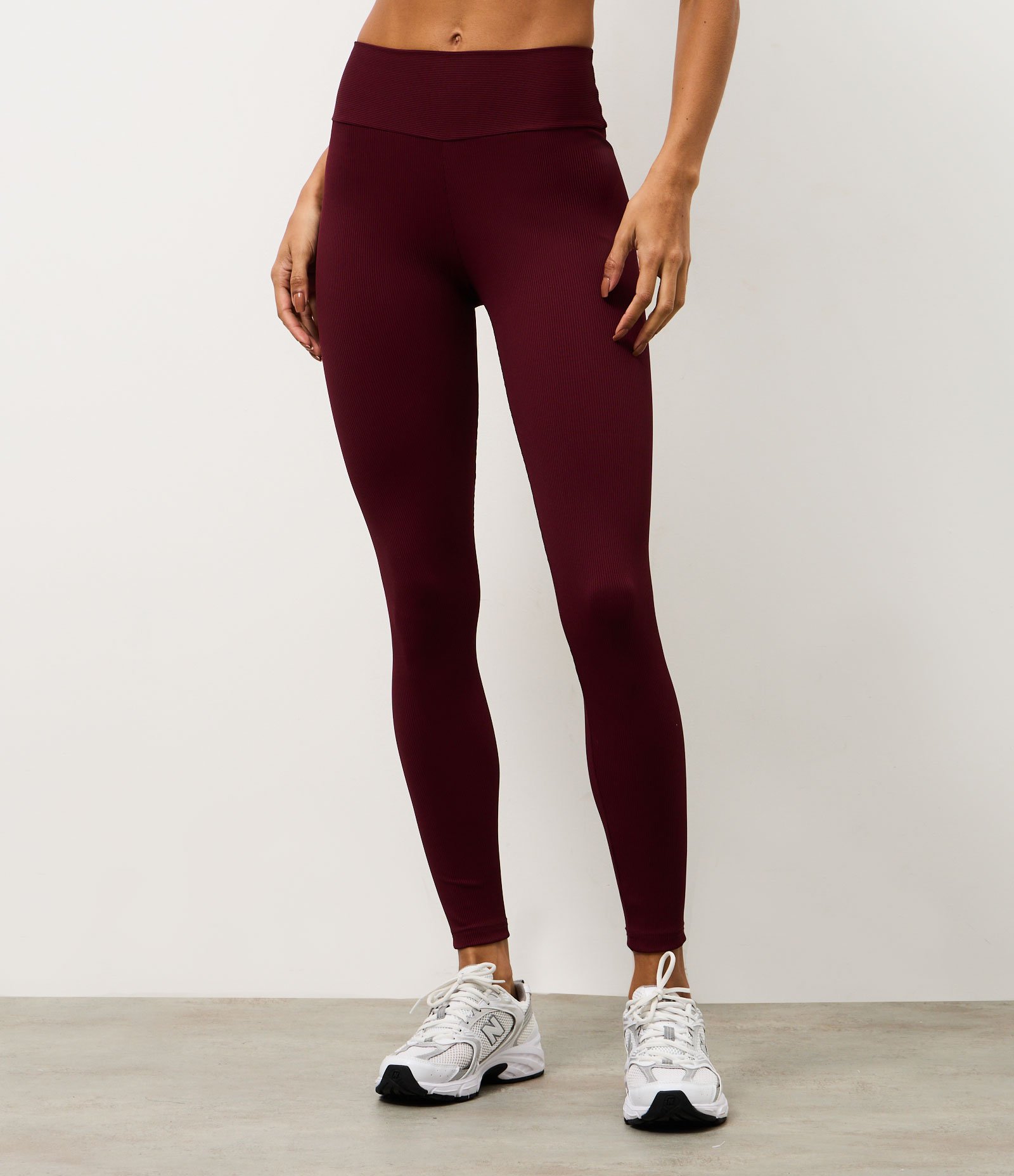 Calça Legging Canelada em Microfibra Vermelho Escuro 2