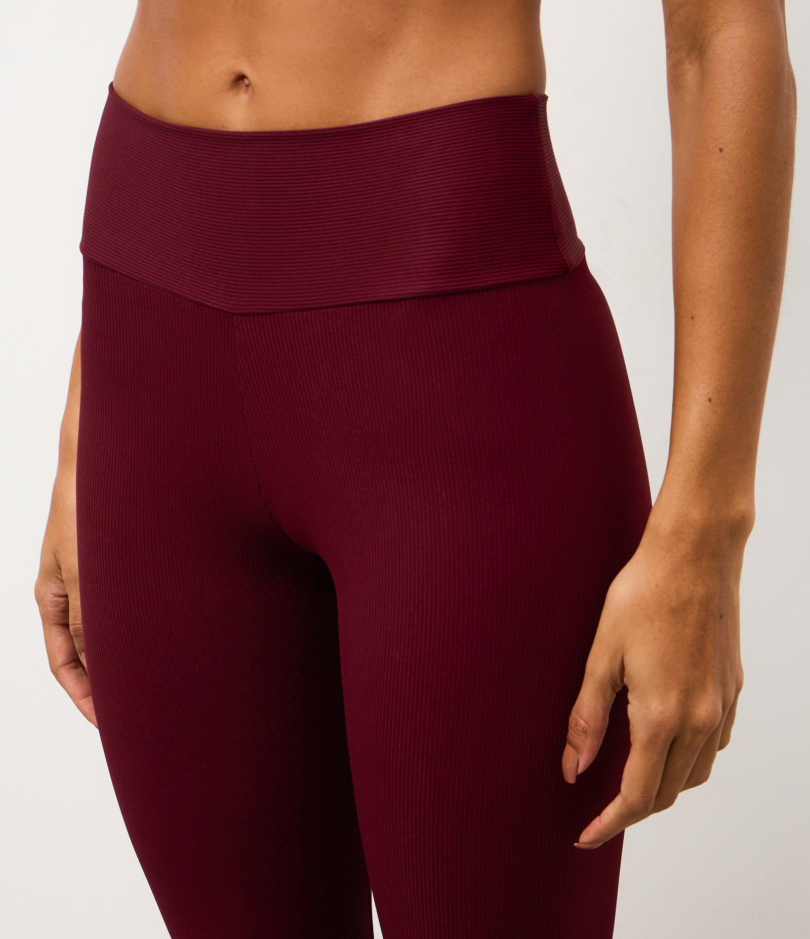 Calça Legging Canelada em Microfibra Vermelho Escuro 3