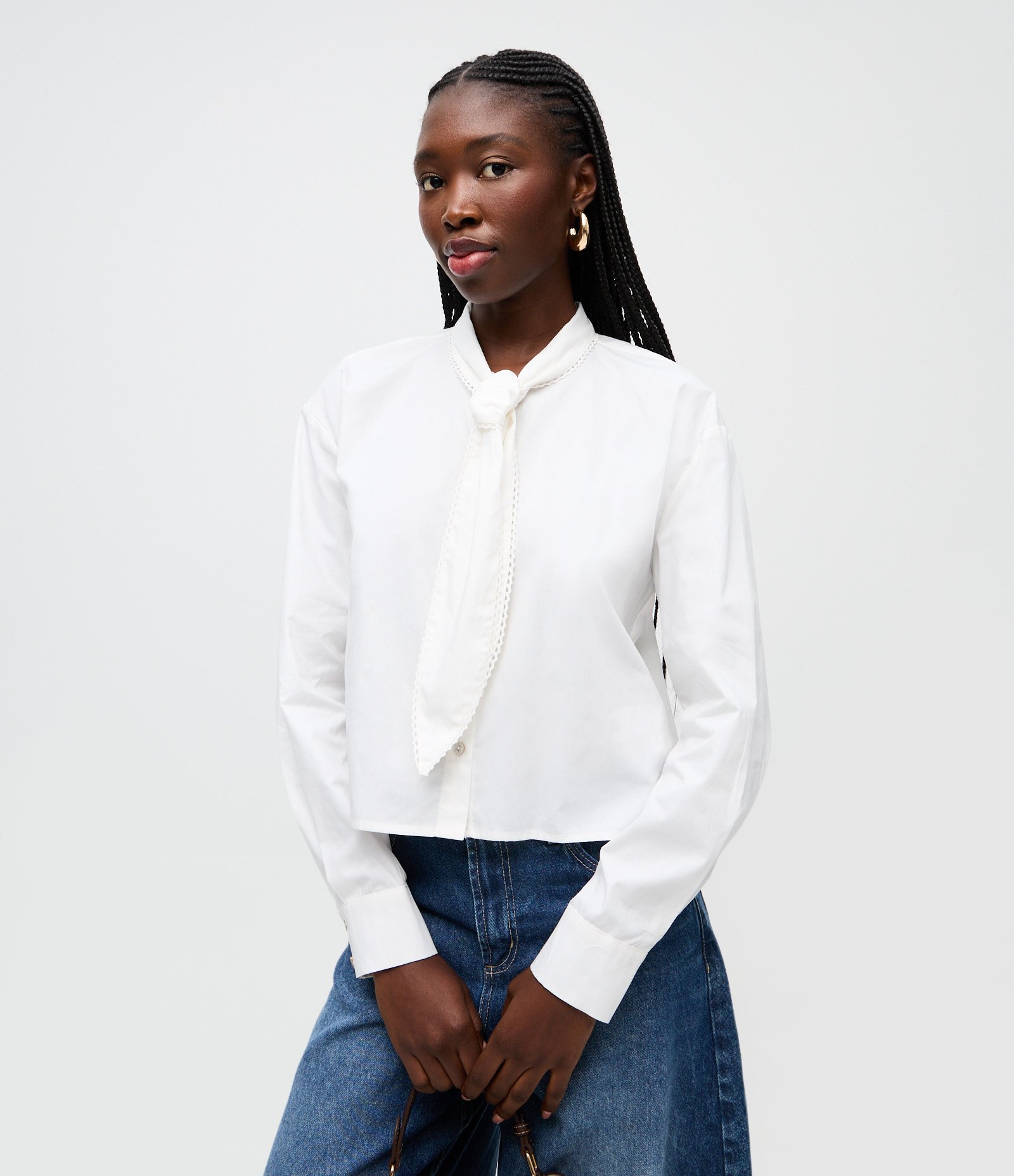 Camisa em Algodão com Amarração na Gola Branco 1