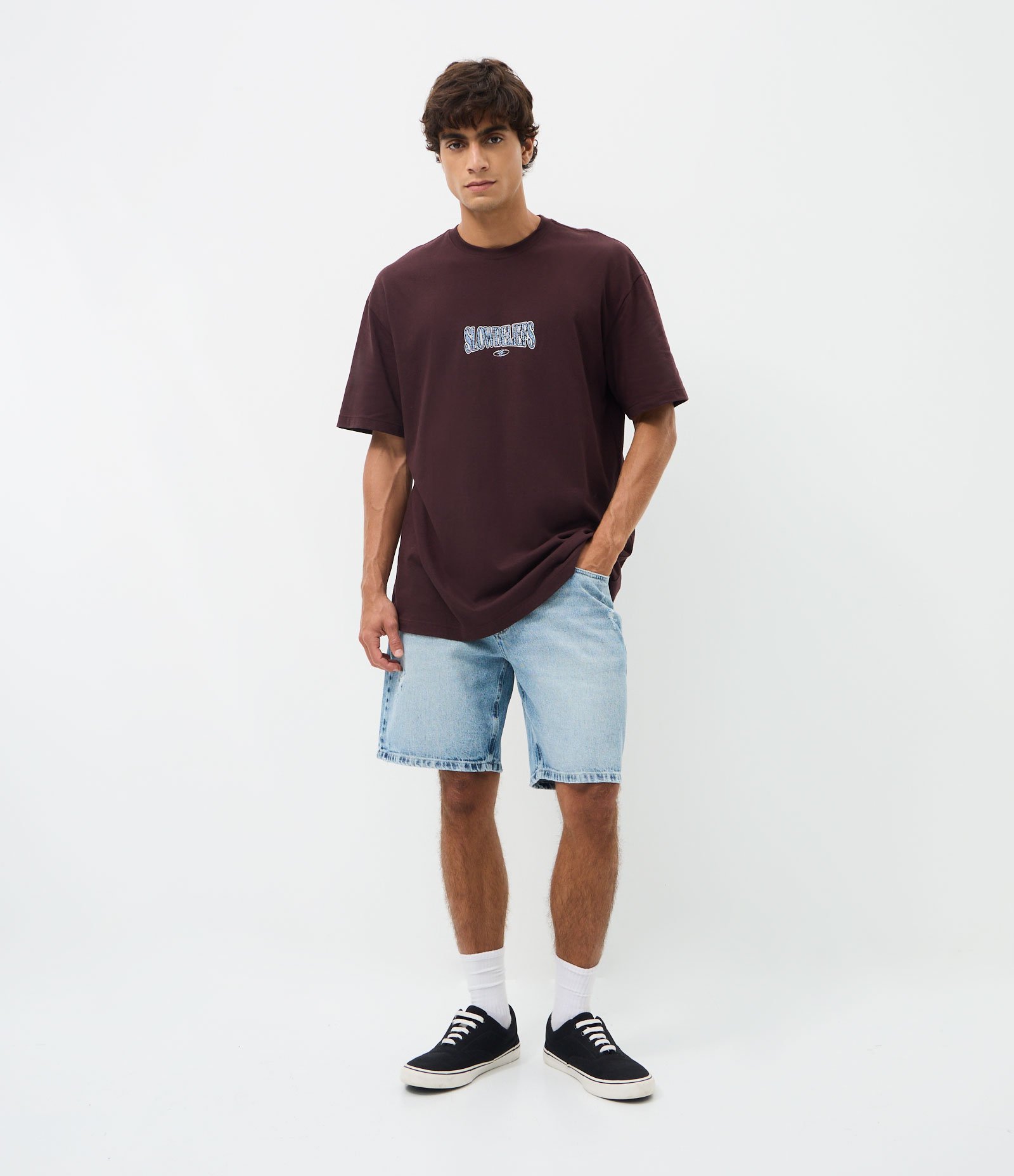 Camiseta Relaxed em Algodão com Lettering Marrom 3