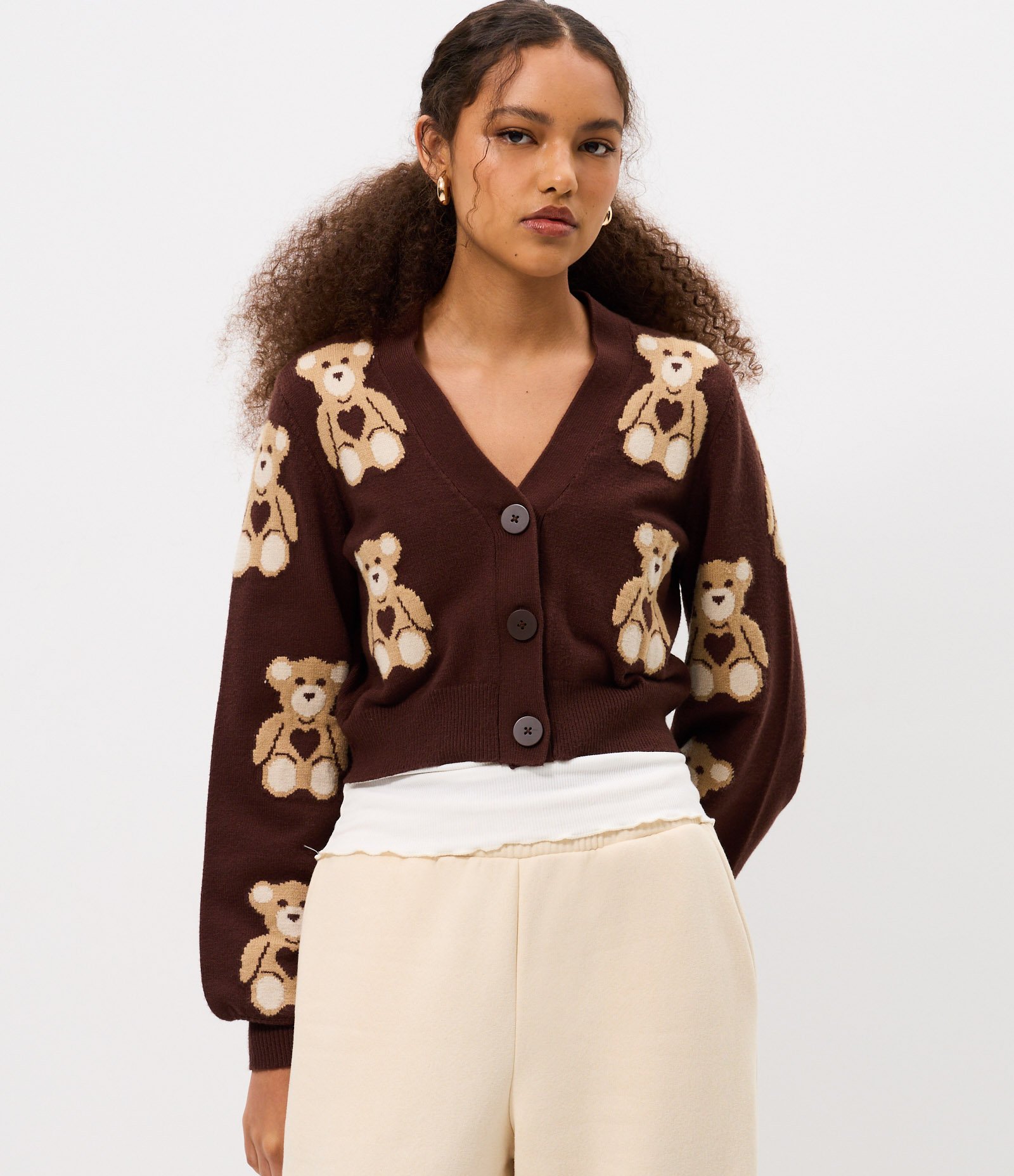 Cardigan Curto em Jacquard com Botões e Ursinhos em Repetição Marrom 3