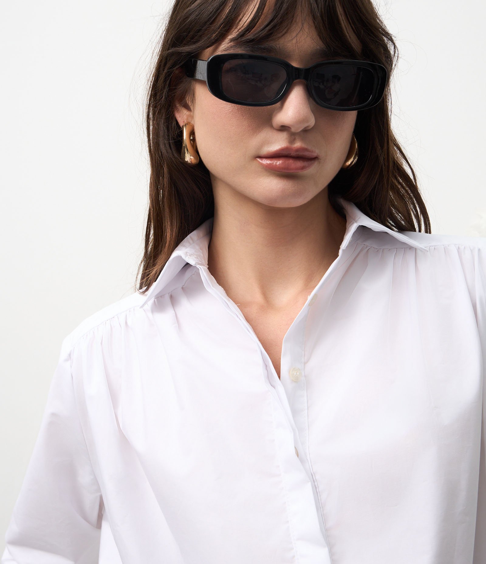 Camisa em Tricoline com Ajuste por Amarração na Barra Branco 3