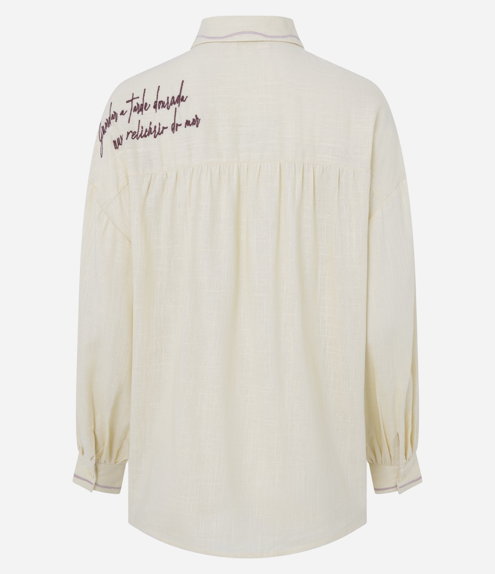 Camisa Oversized em Viscolinho com Bordado Bege 8