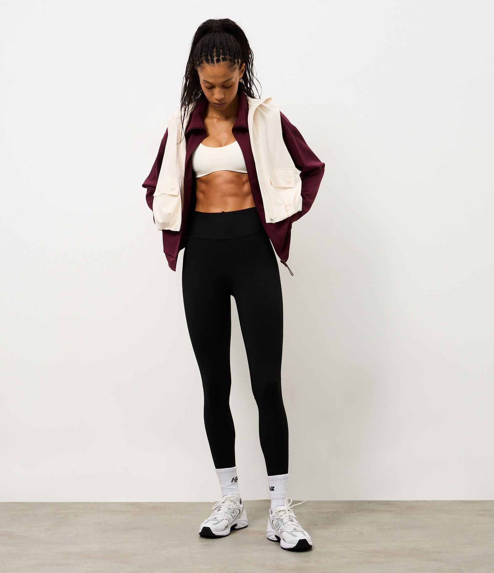 Calça Legging Esportiva com Cós Alto e Recorte em Tule Preto 1