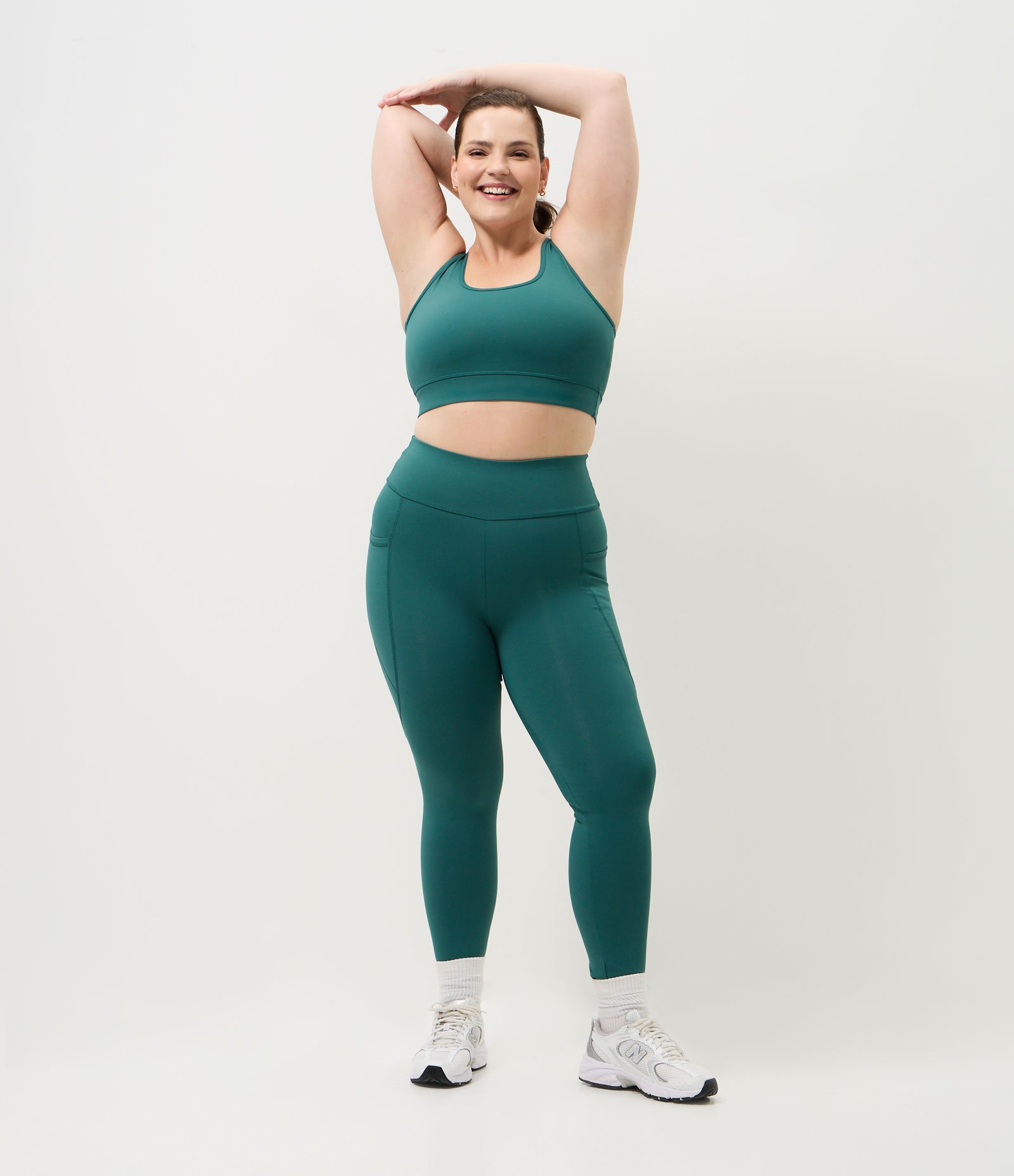 Top Esportivo Dry com Alças Largas Curve & Plus Size Verde 2