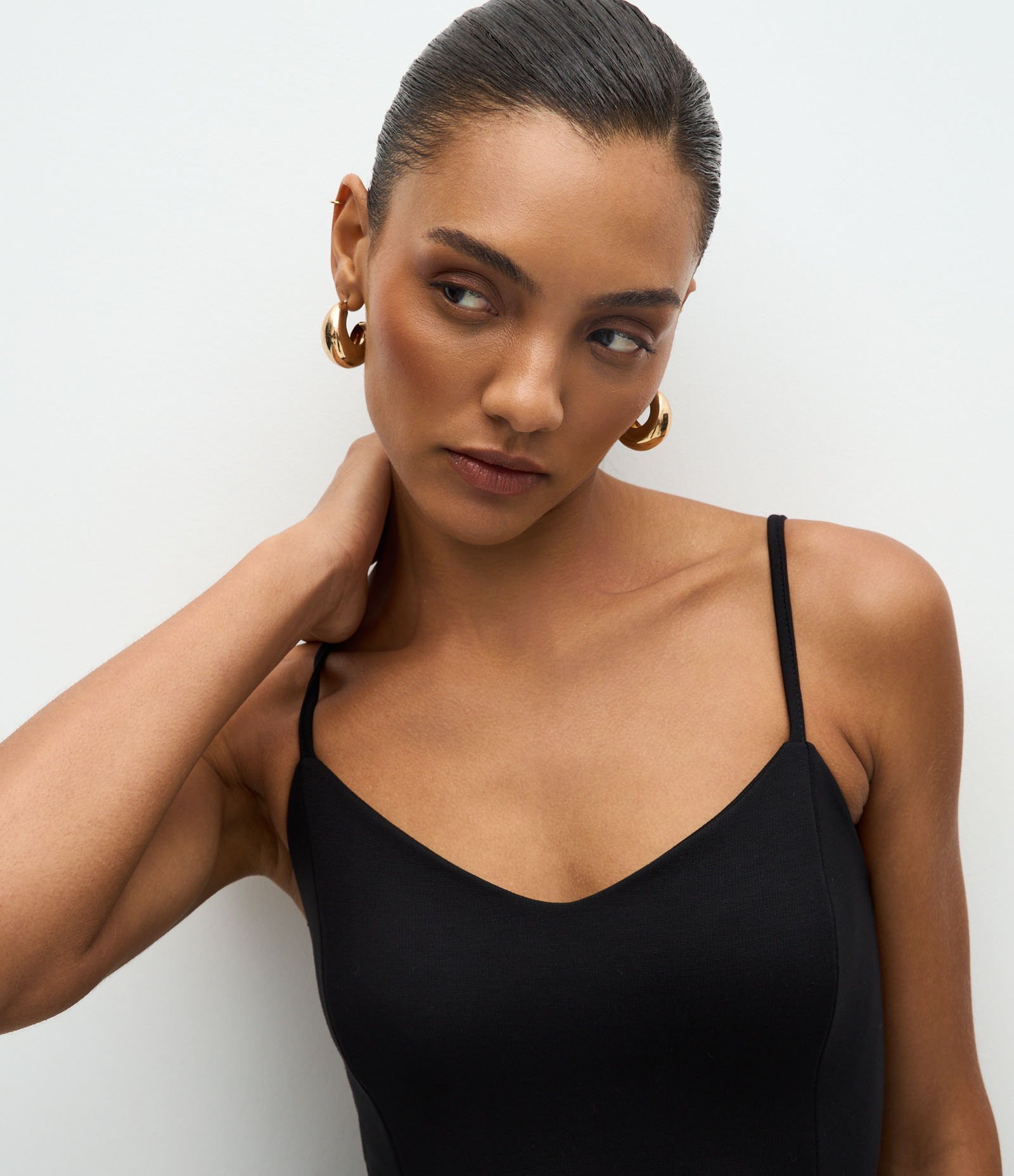 Blusa Peplum em Ponto Roma com Alça Fina Regulável Preto 4