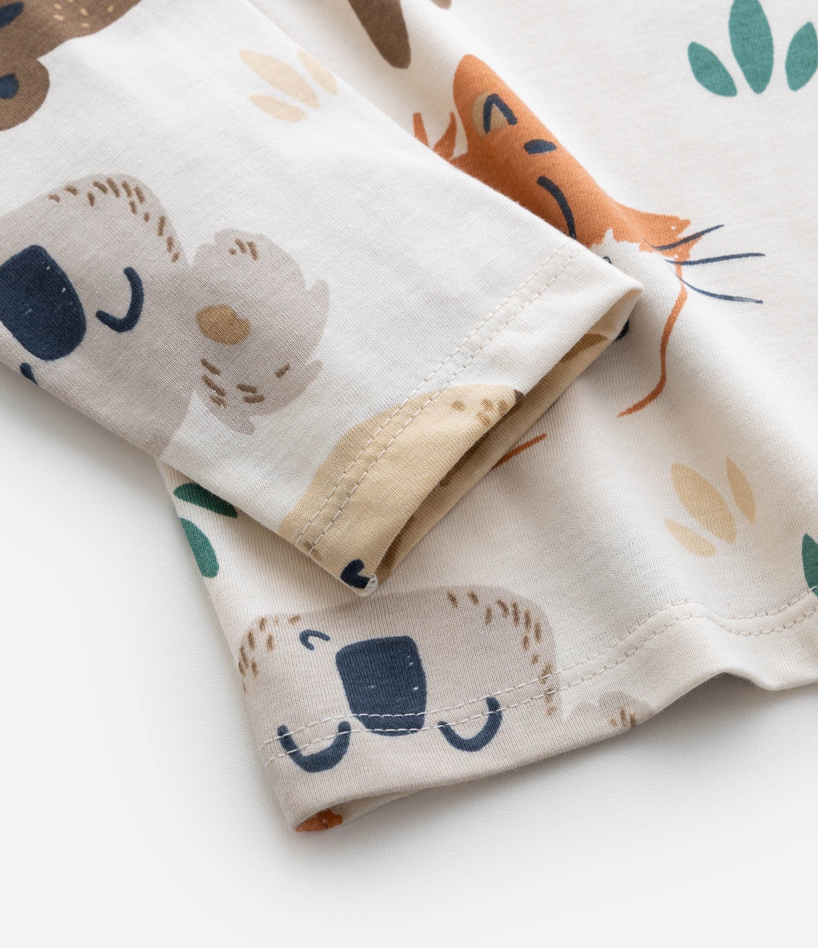 Camiseta Infantil com Estampa de Animais – Tam 1 a 5/6 Anos Bege Claro 5