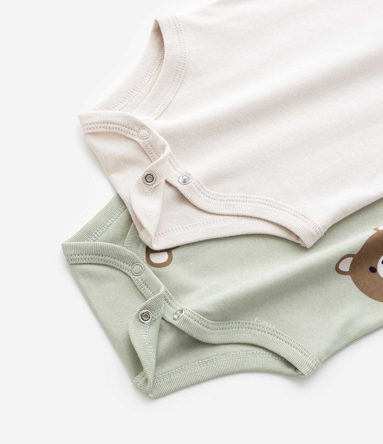 Kit 02 Bodies Infantil com Estampa Urso – Tam 0 a 18 Meses Verde/Bege 4