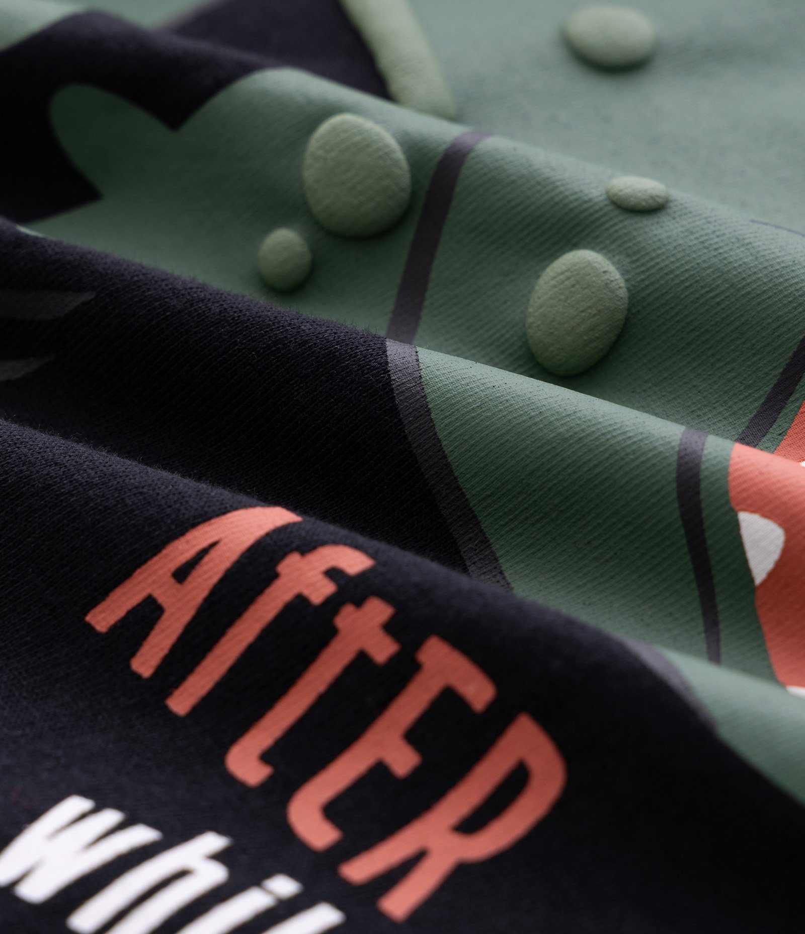 Camiseta Infantil com Estampa Interativa de Jacaré - Tam 1 a 6 Anos Preto 3
