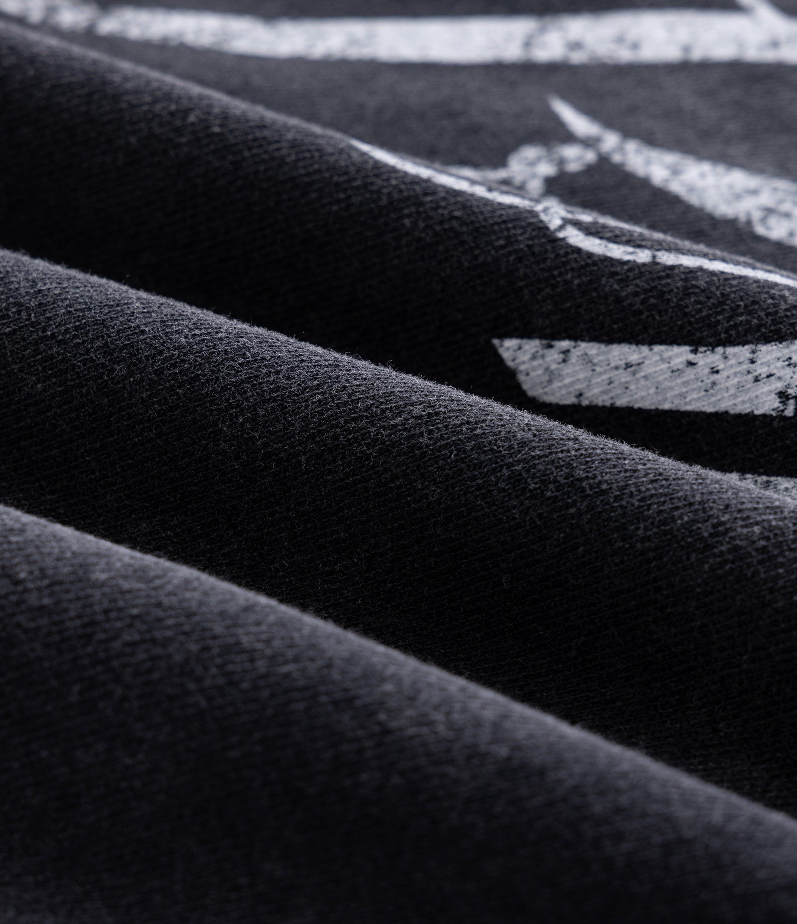 Moletom Boxy Canguru com Estampa Filho da Promessa Veigh Preto 10