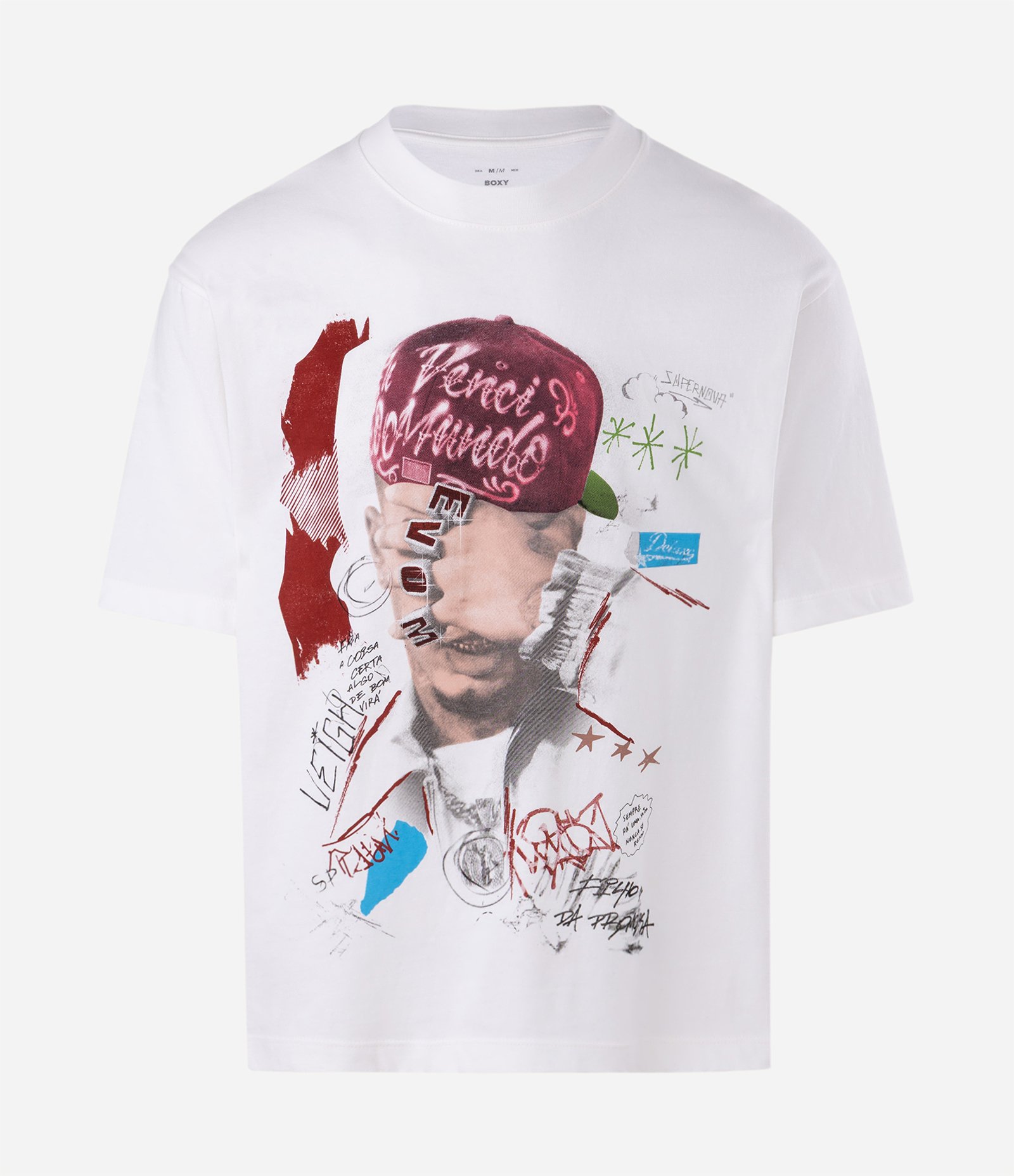 Camiseta Boxy em Algodão com Estampa Veigh e Medalhão Branco 10