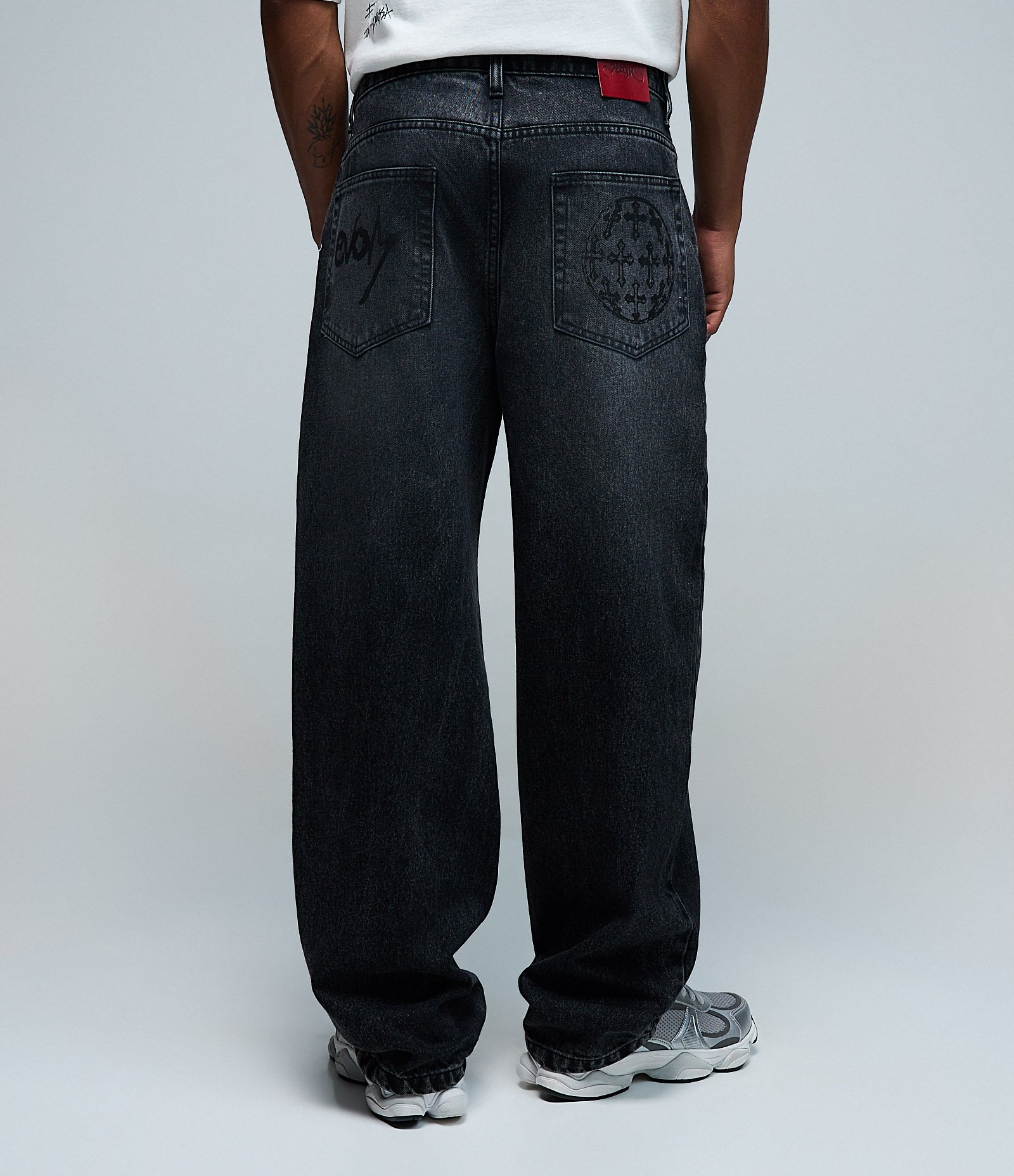 Calça Baggy Relaxed Jeans com Aplicação de Brilhos Veigh Preto 3