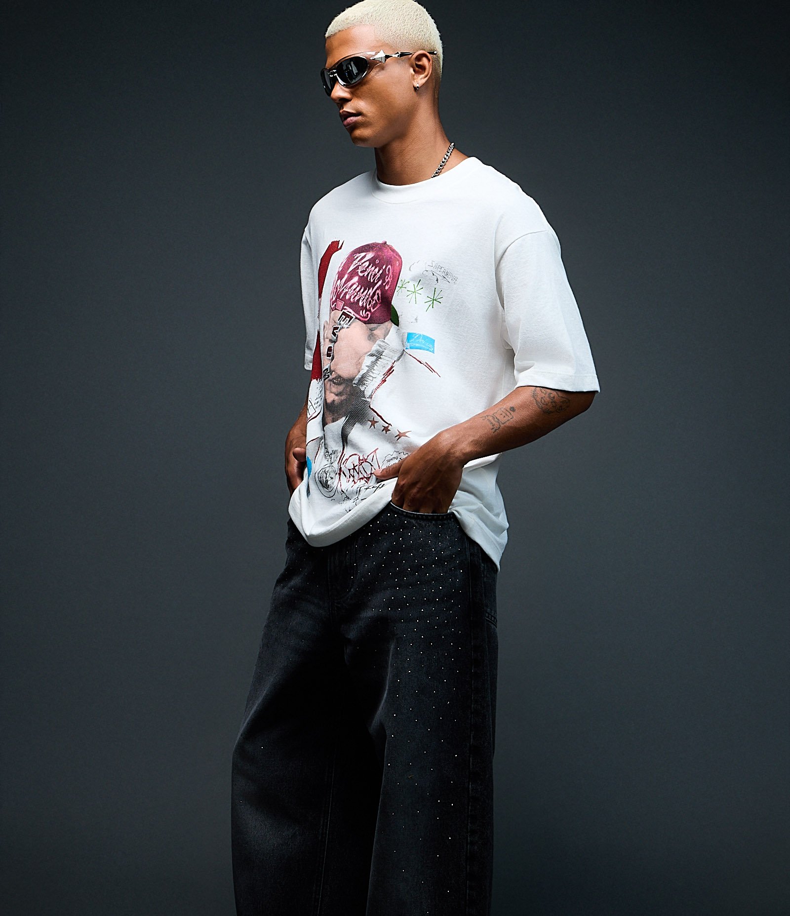 Calça Baggy Relaxed Jeans com Aplicação de Brilhos Veigh Preto 6