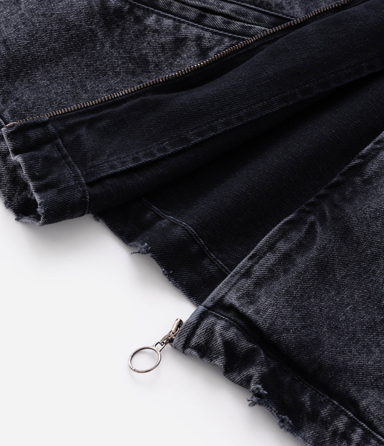 Jaqueta Boxy Denim Jeans com Estampa EVOM Veigh Preto 12