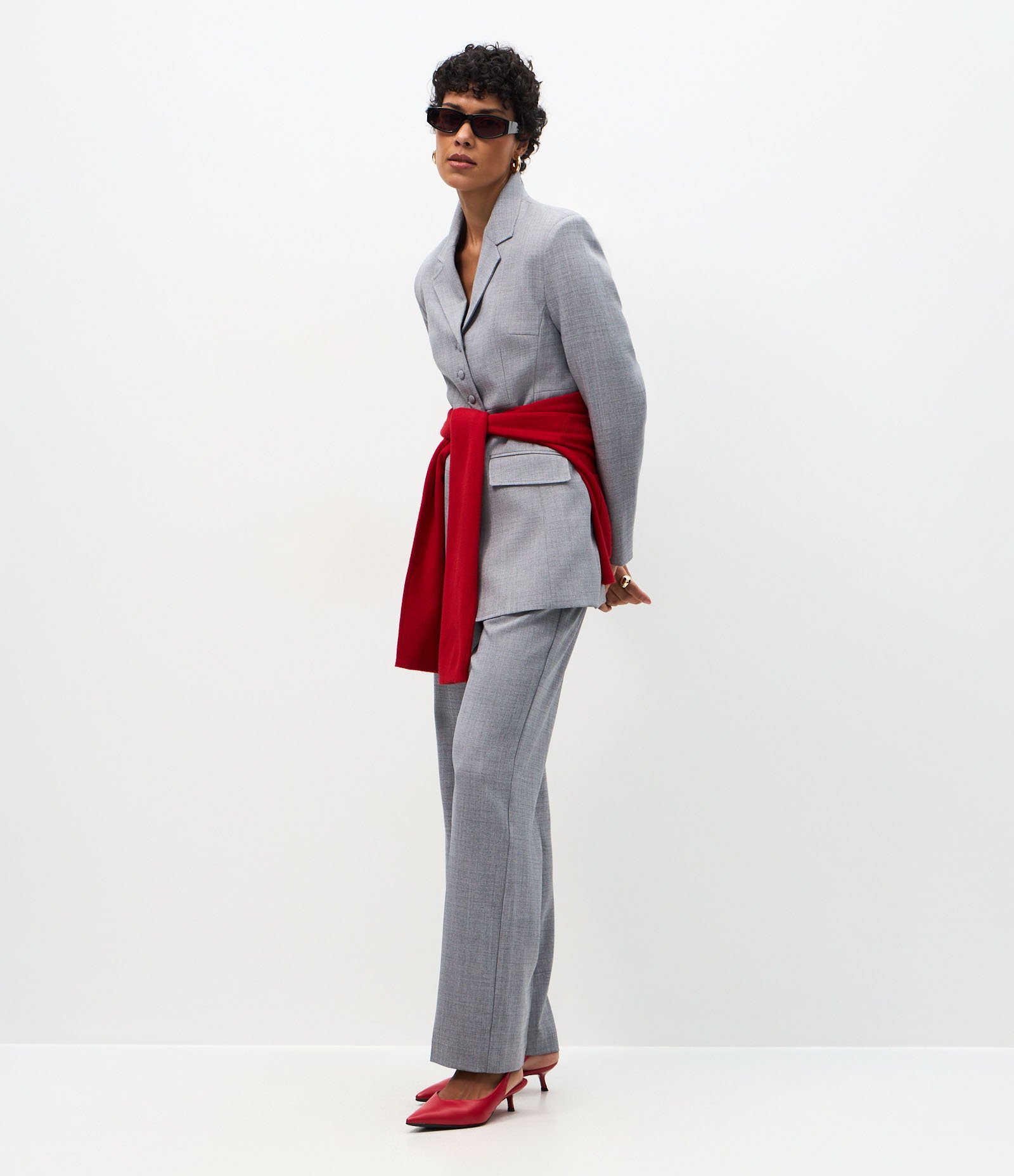 Blazer Estruturado de Alfaiataria com Abotoamento Frontal Cinza 2
