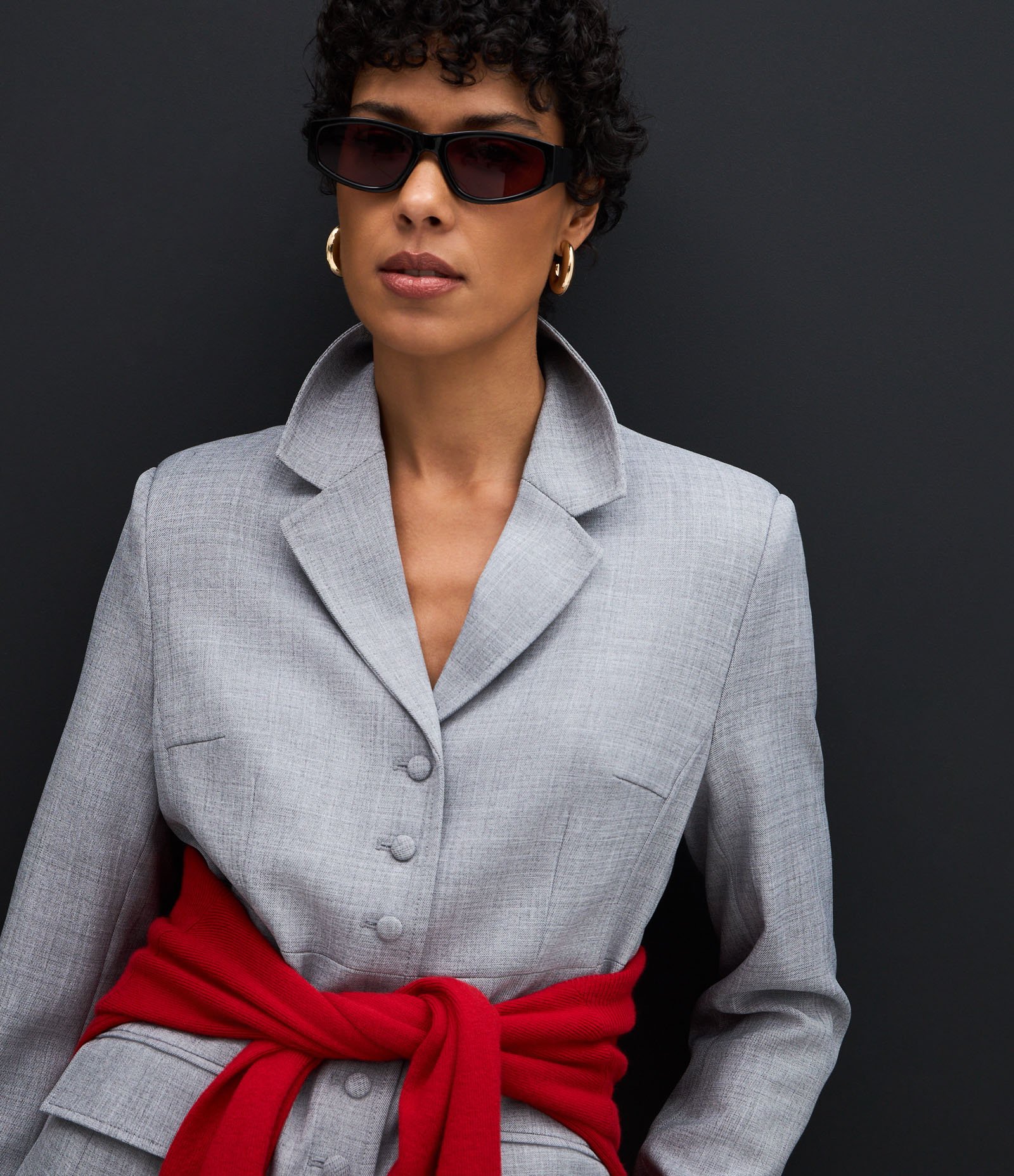 Blazer Estruturado de Alfaiataria com Abotoamento Frontal Cinza 4