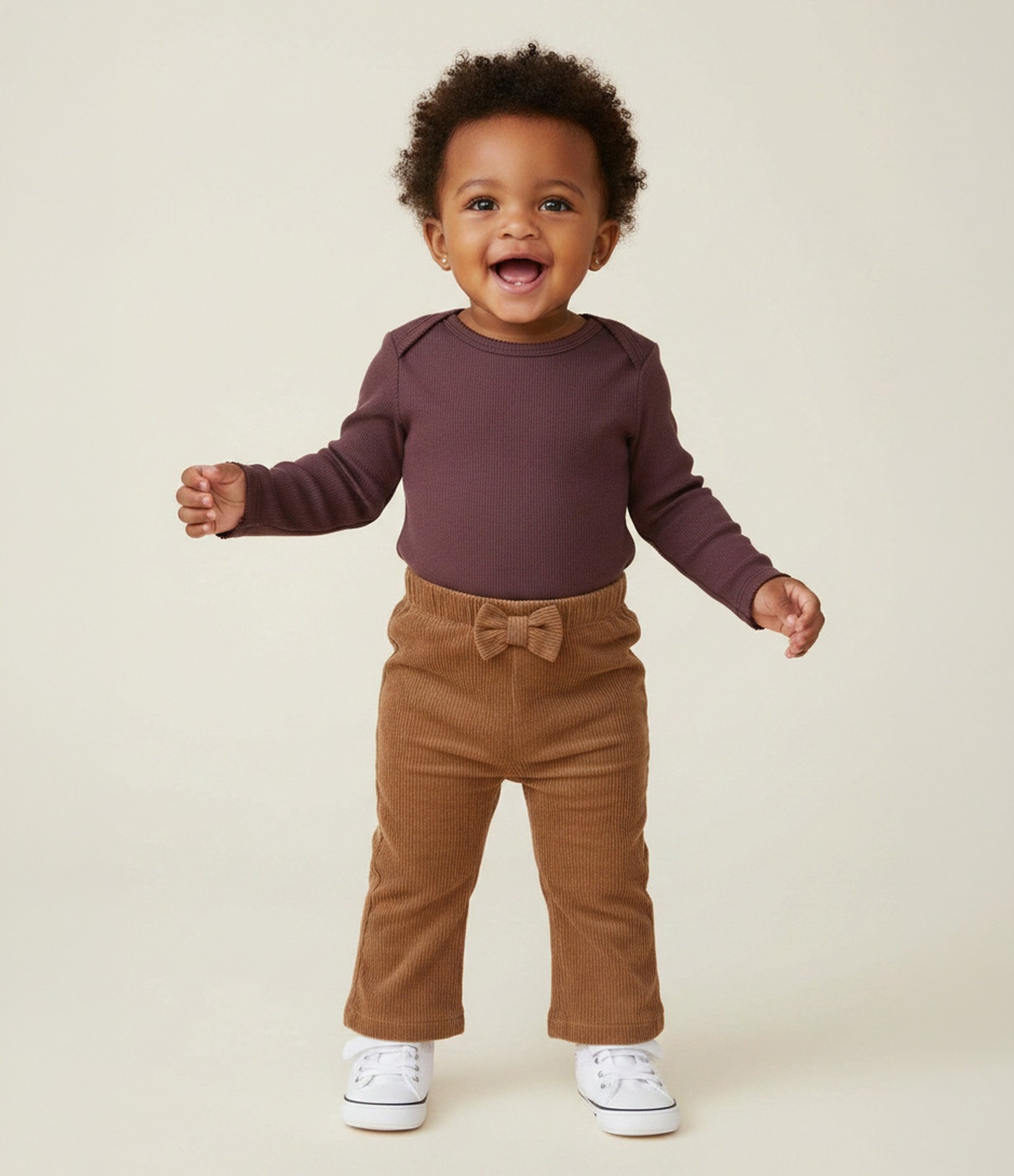Calça Flare Infantil em Veludo Cotelê com Laço – Tam 0 a 18 Meses Marrom 1
