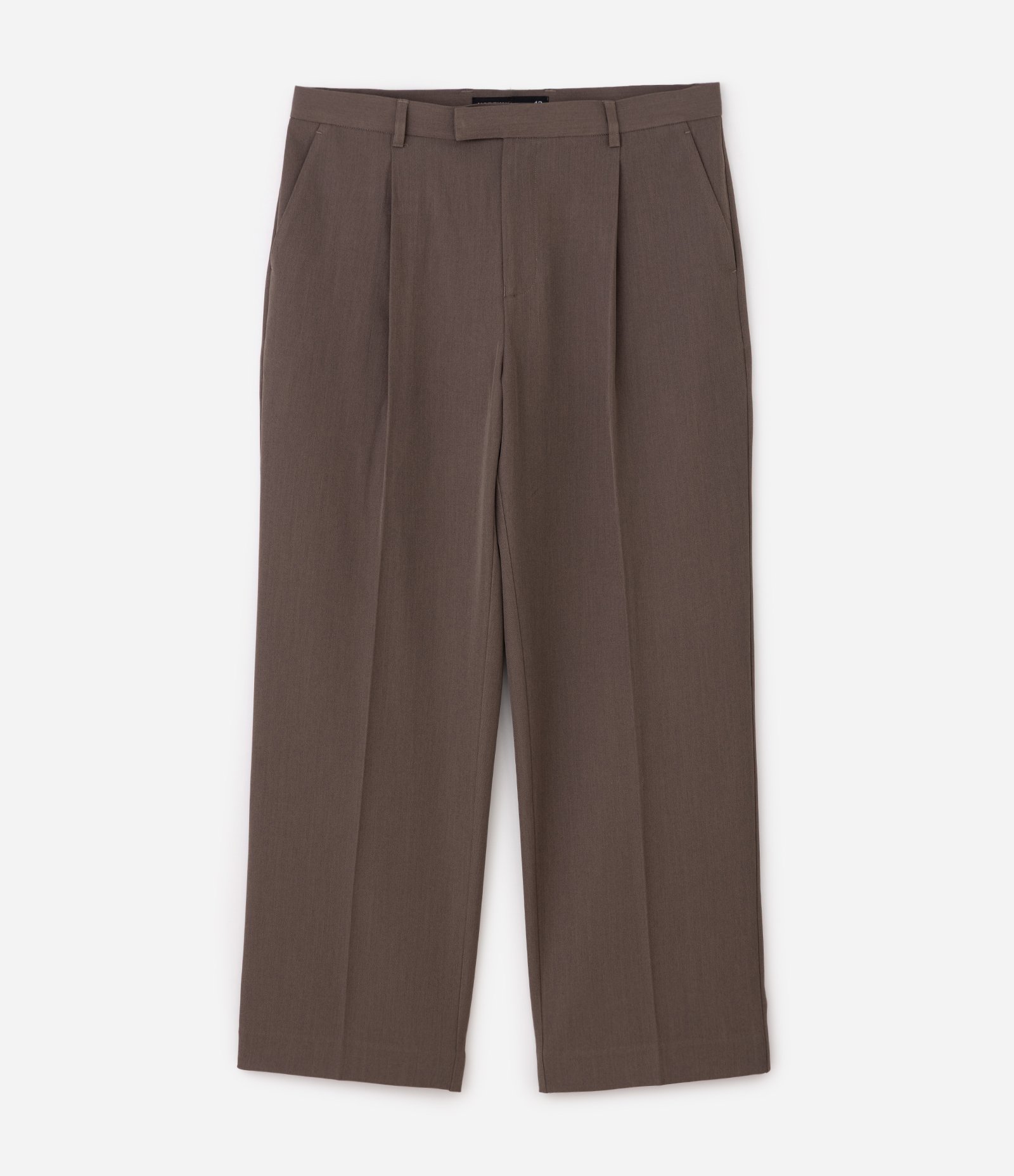Calça Wide Leg Alfaiatada com Pregas Frontais Marrom 10