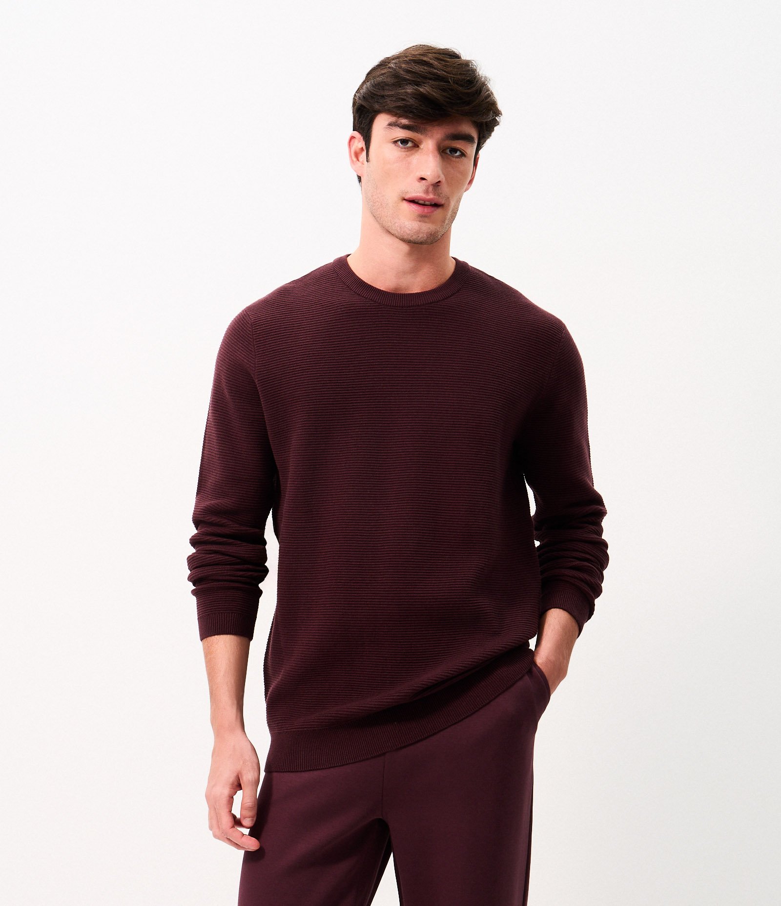 Suéter Comfort em Tricô com Texturizado Marrom Escuro 2