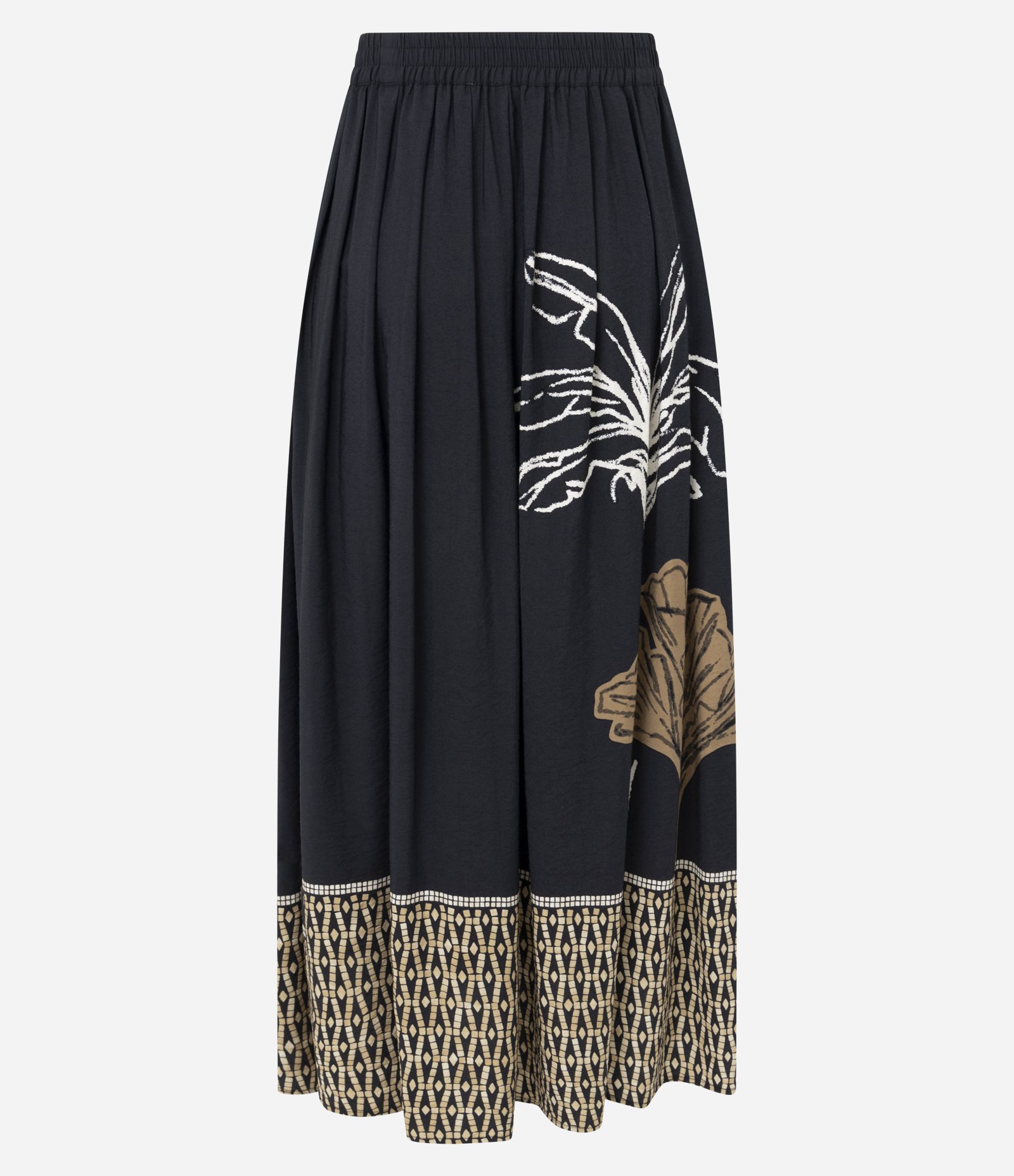 Saia Midi Evasê com Estampa de Folhagem Preto 2