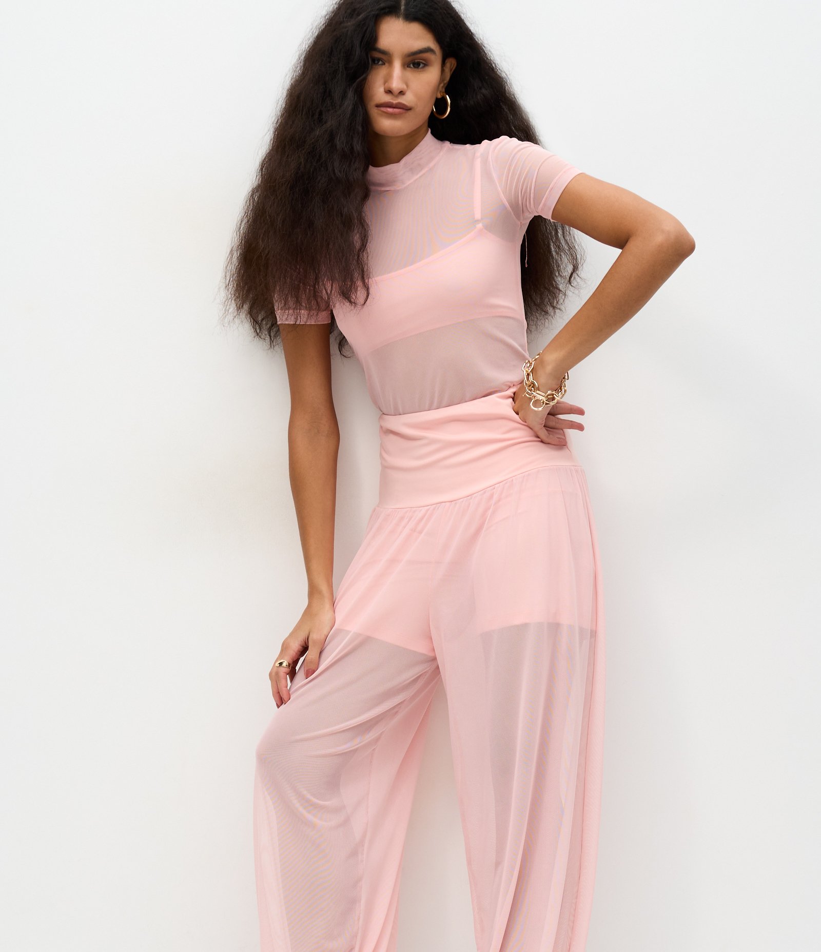 Calça Aladim com Transparência e Forro Curto Rosa 2