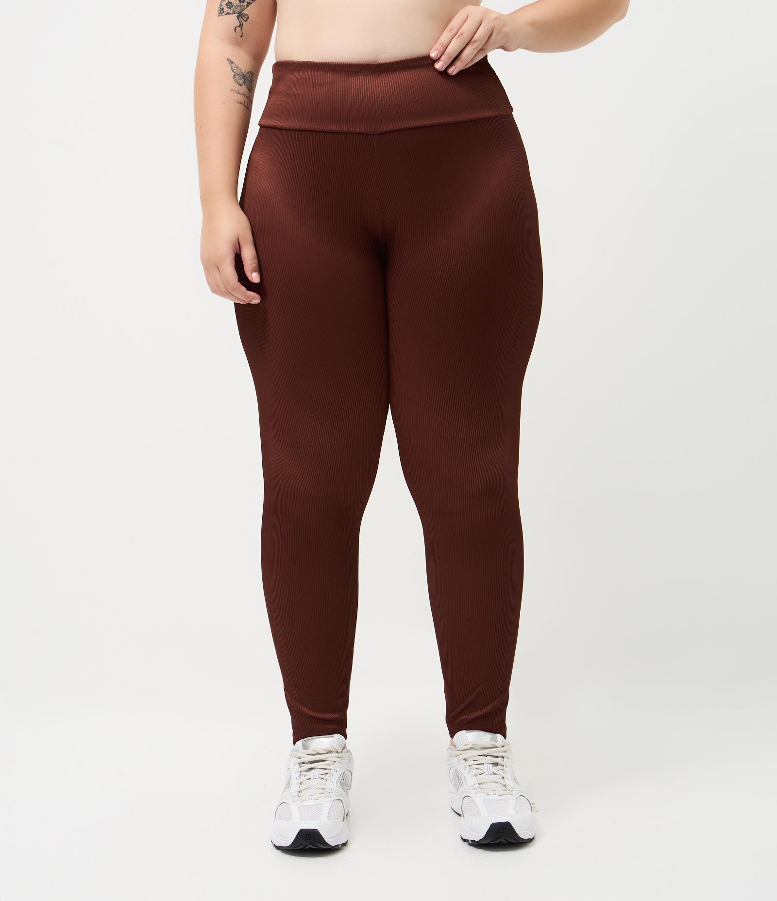 Calça Legging Esportiva em Ribana Curve & Plus Size Marrom 2