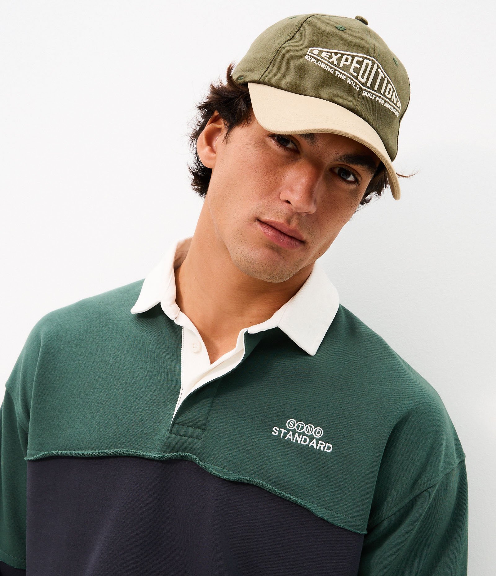 Camiseta Listrada com Gola Polo Verde 4