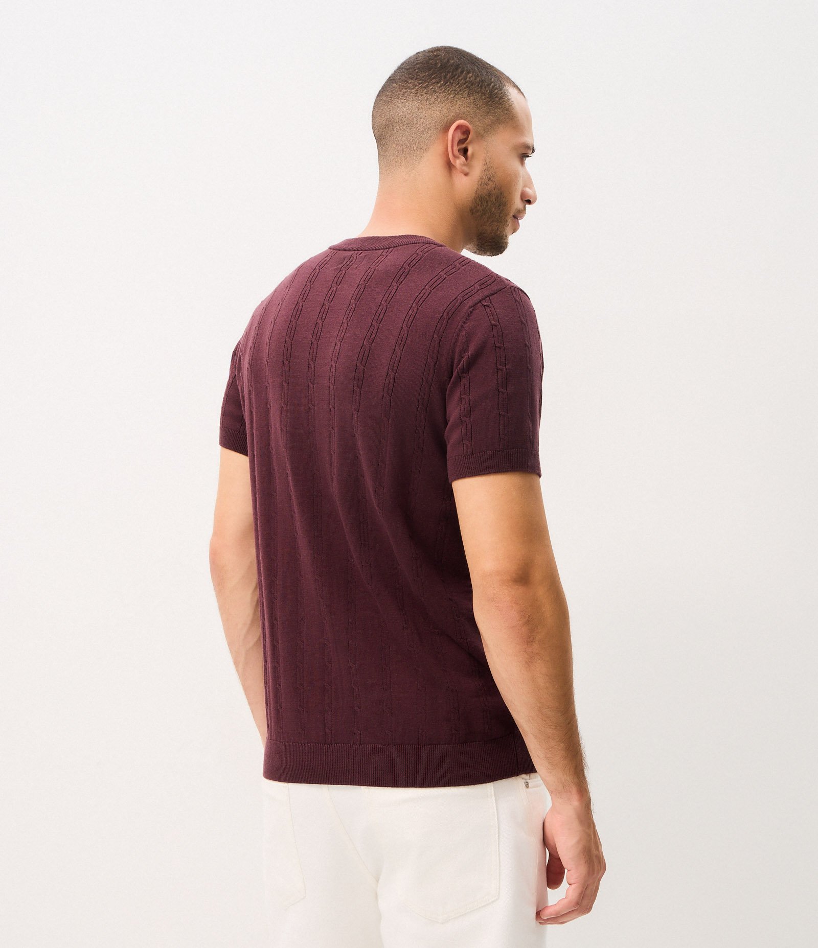 Camiseta em Algodão com Textura Trançada Vinho 3