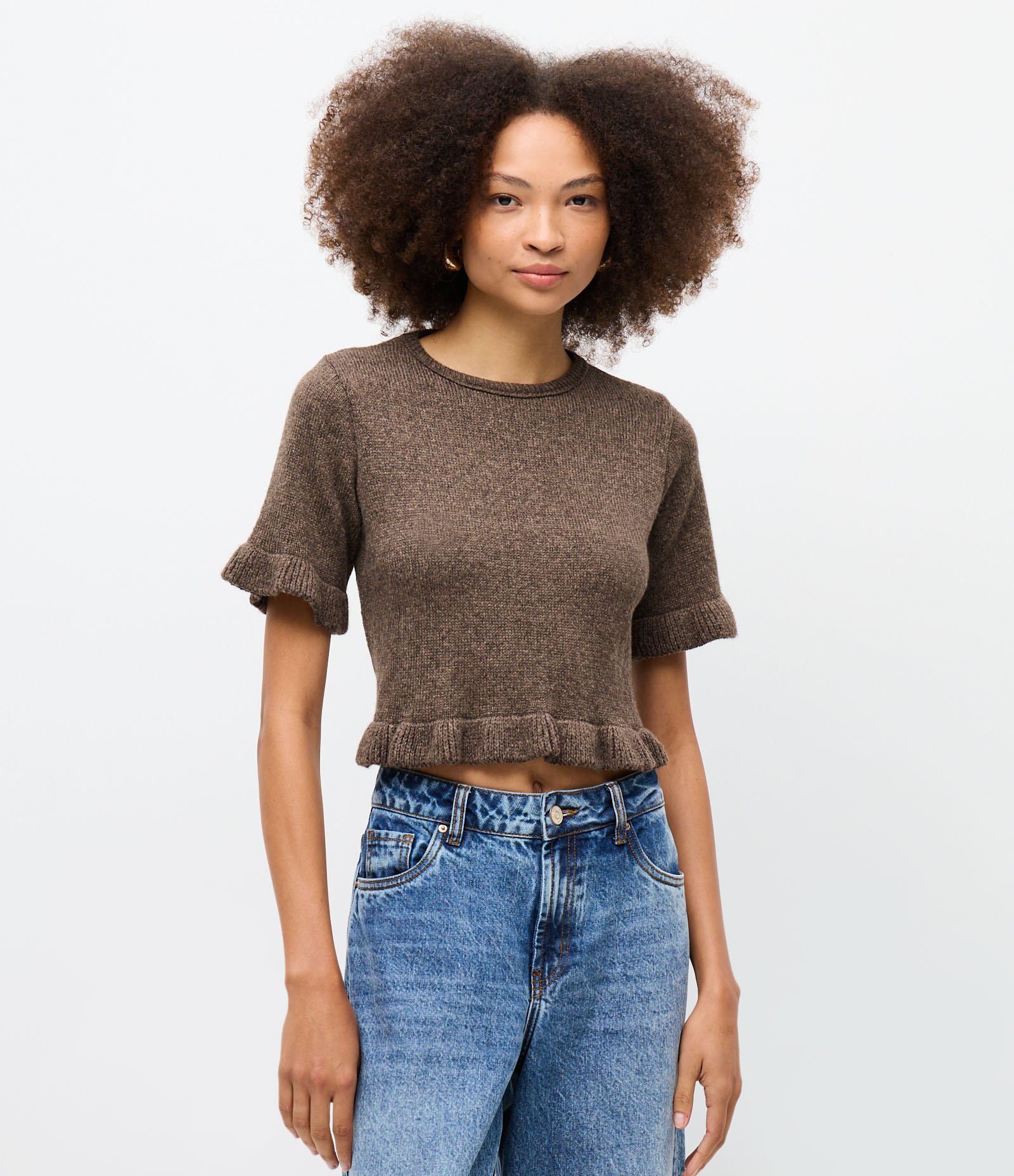 Blusa em Tricô com Babadinhos nas Mangas e Barra Marrom 1