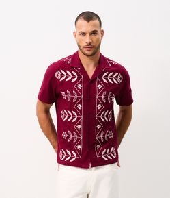 Camisa Bordada de Ramos e Flores
