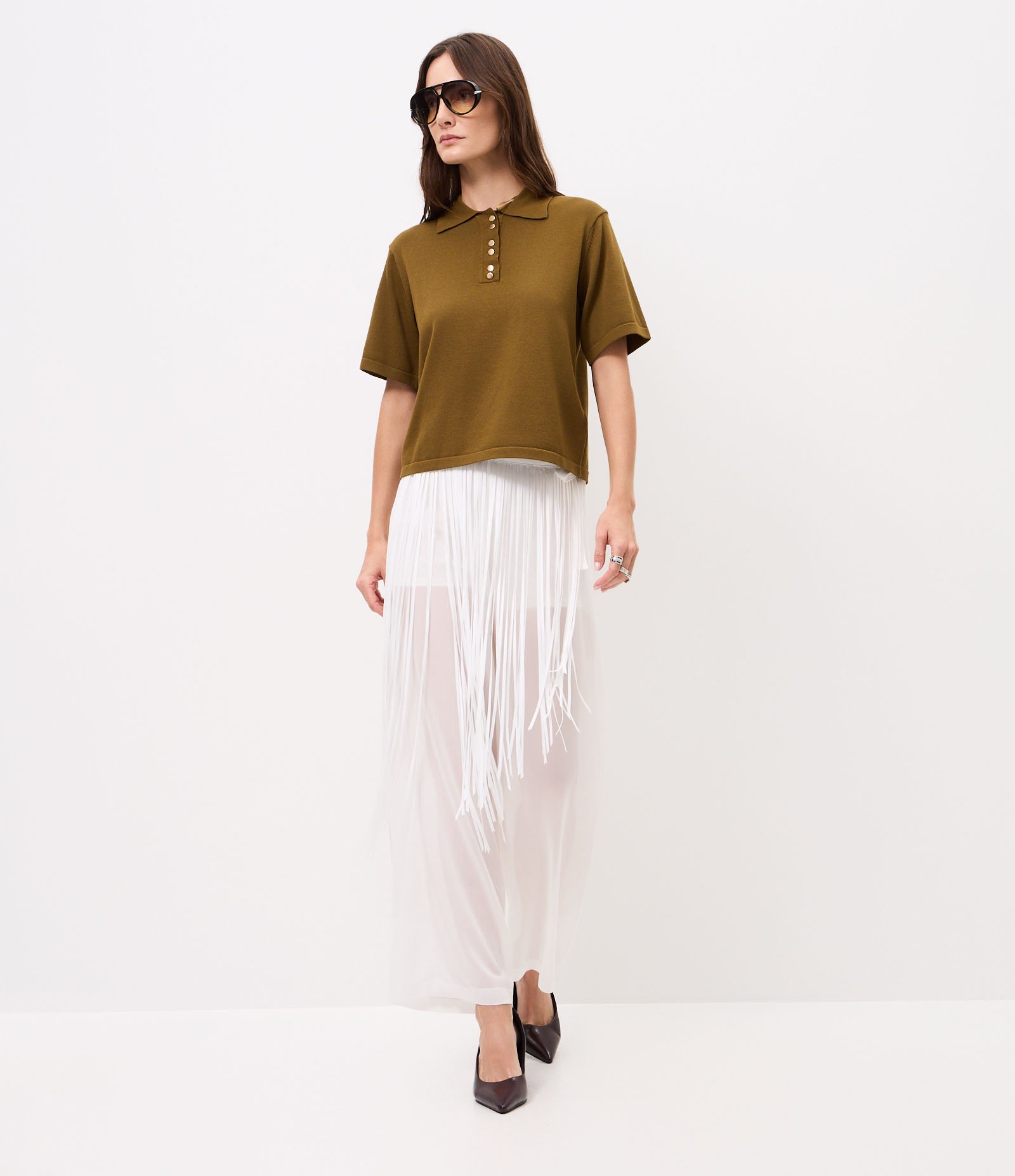Blusa Curta em Tricô com Abotoamento Frontal Verde 2