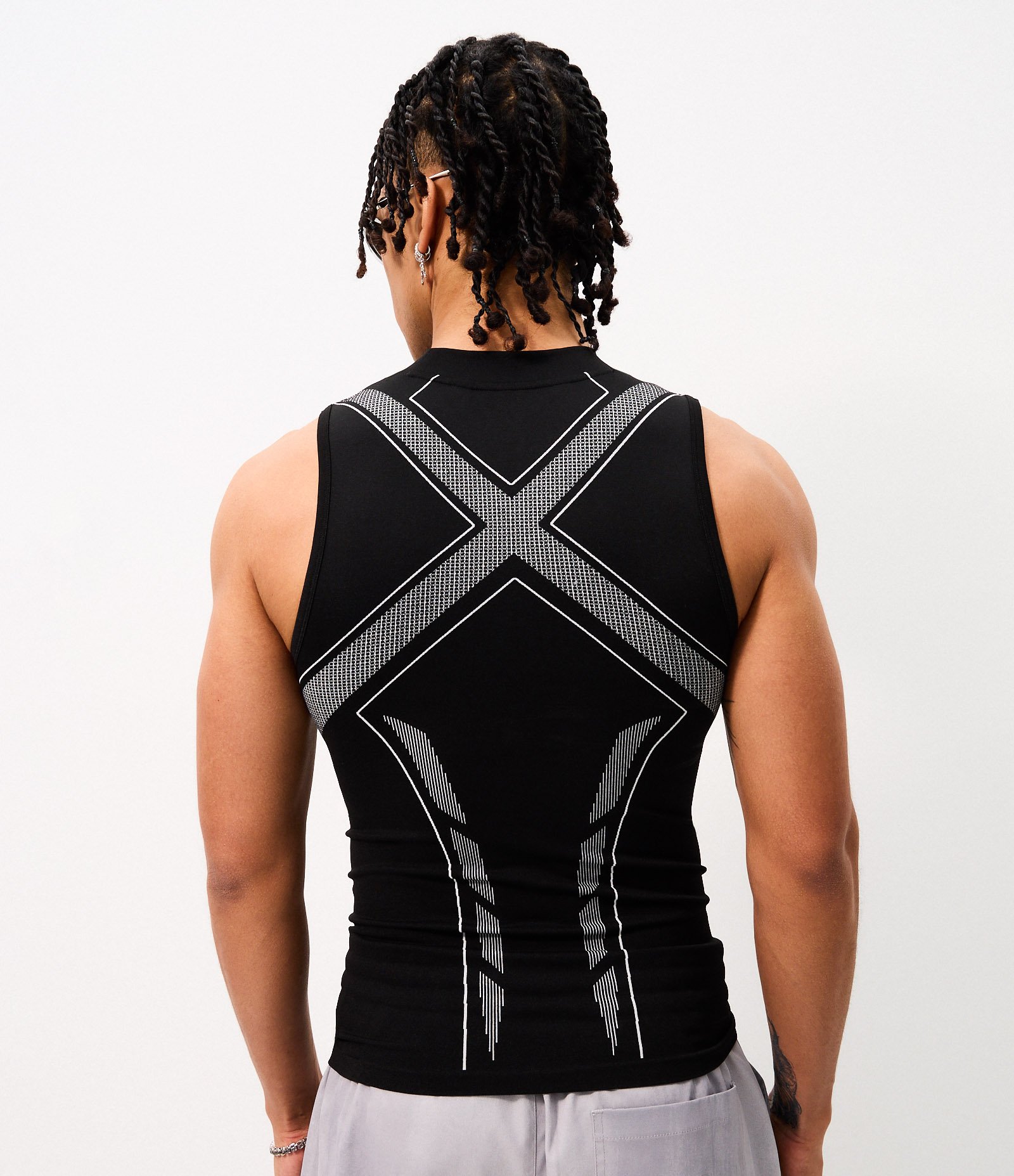 Regata Muscle Seamless Tribal Preto 3
