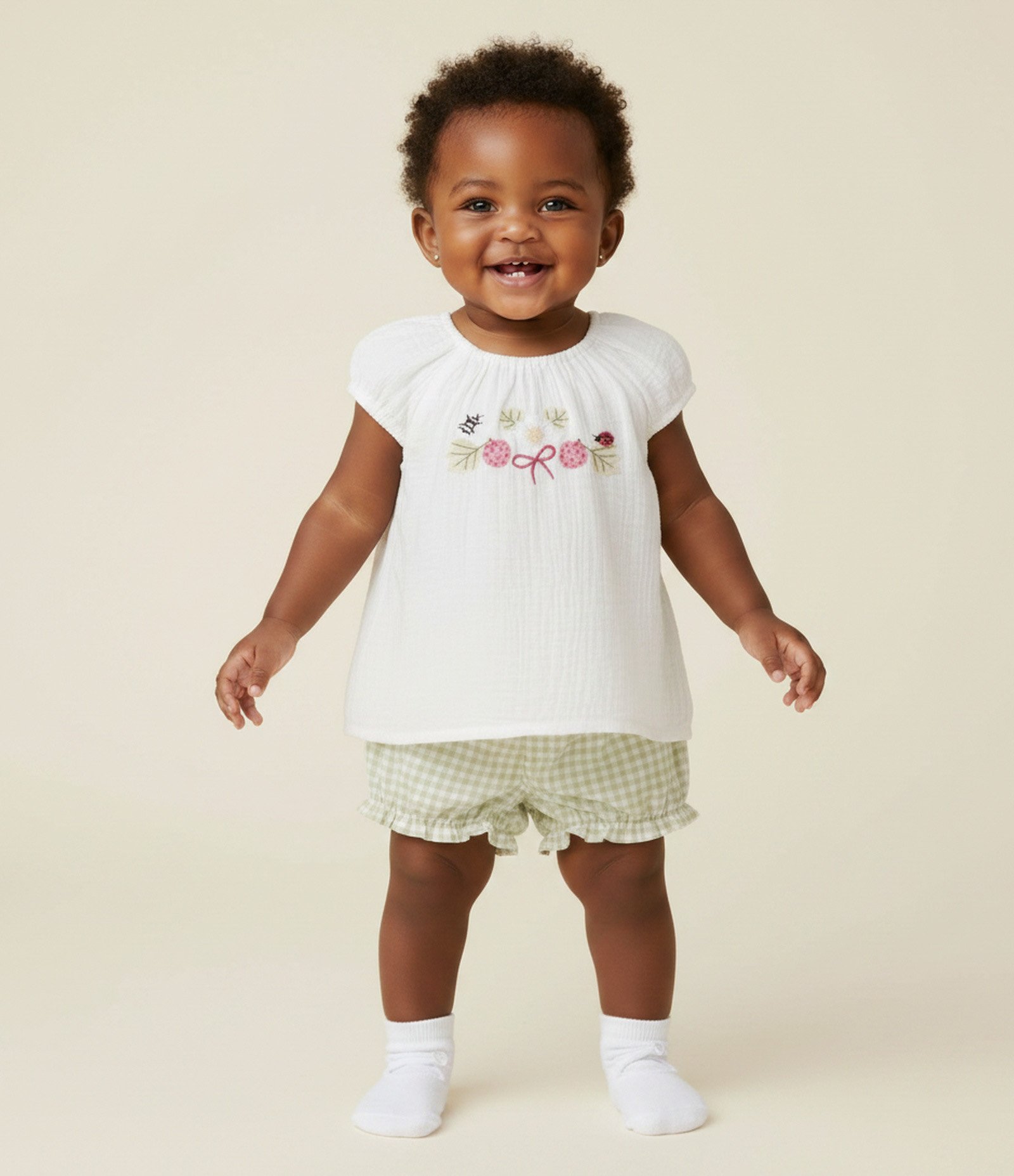 Conjunto Bebê Bata Bordada e Short Vichy - Tam 3 a 18 Meses Branco 1