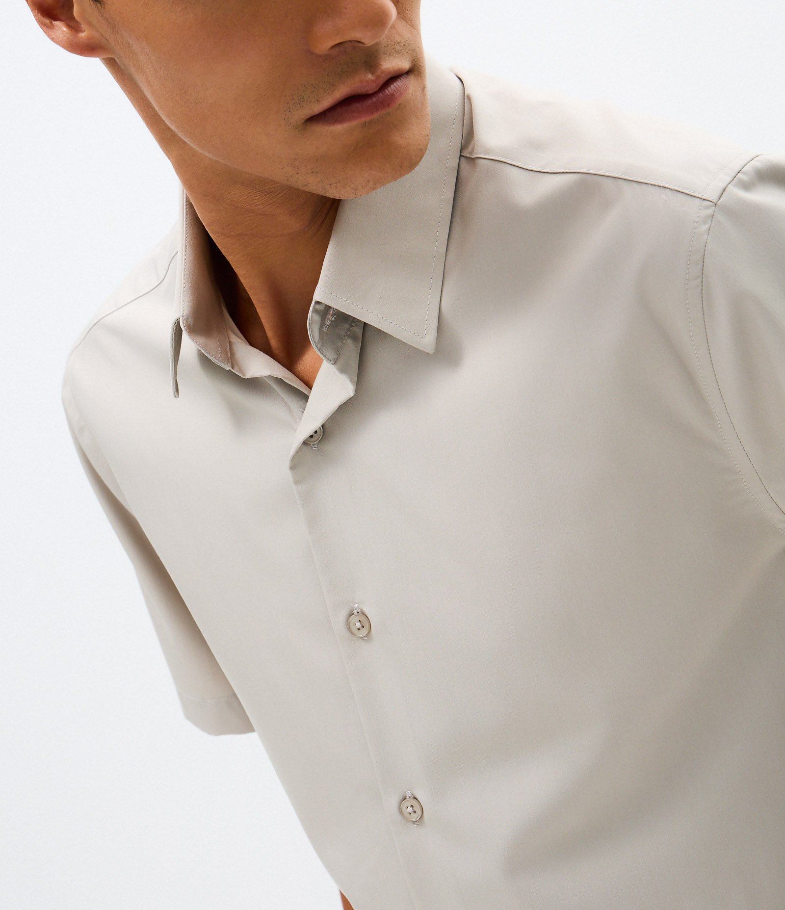 Camisa Slim em Fibra de Bambu Cinza Claro 3