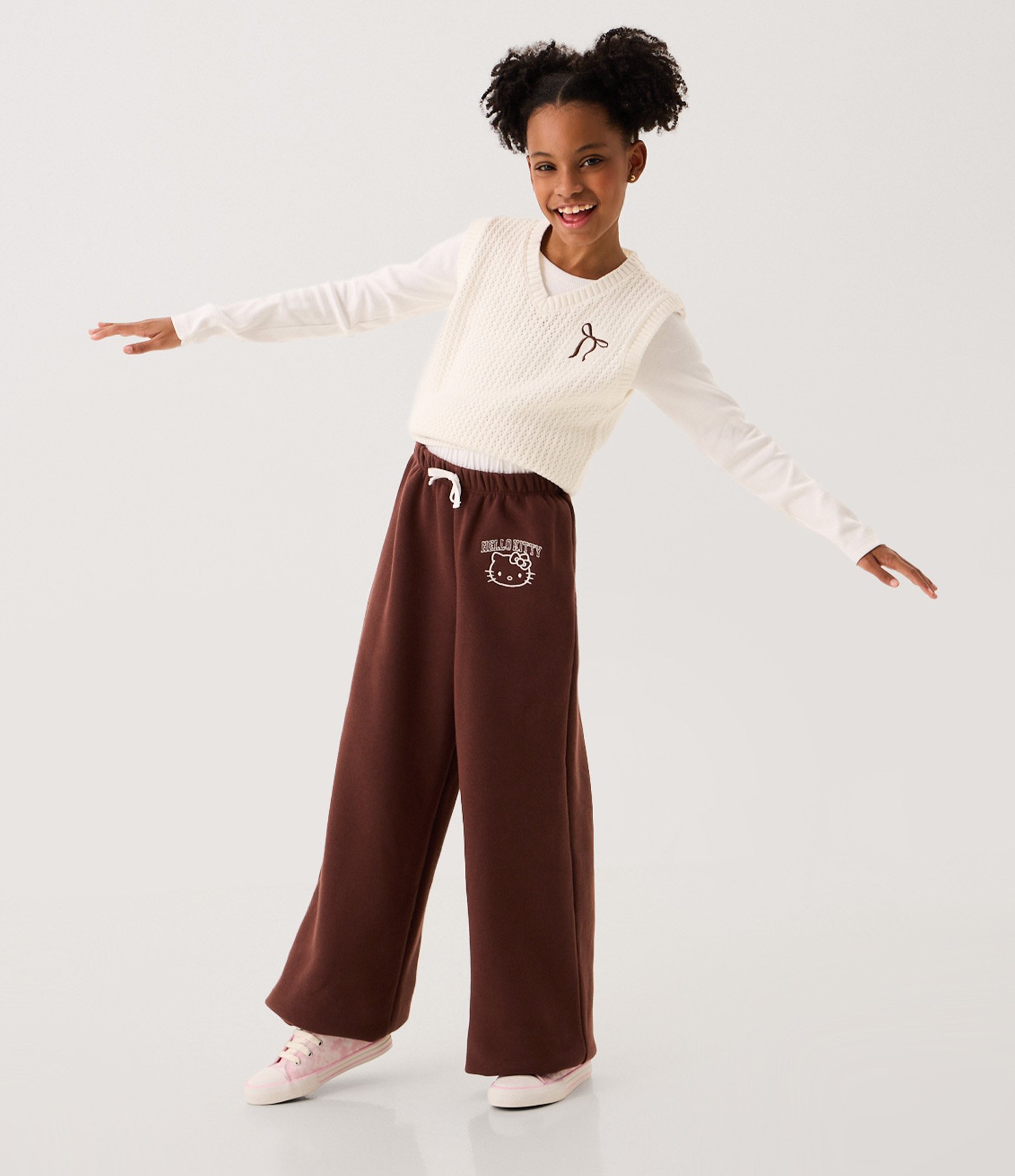 Calça Infantil Wide com Estampa Hello Kitty e Cós Duplo - Tam 5 a 16 Anos Marrom 1