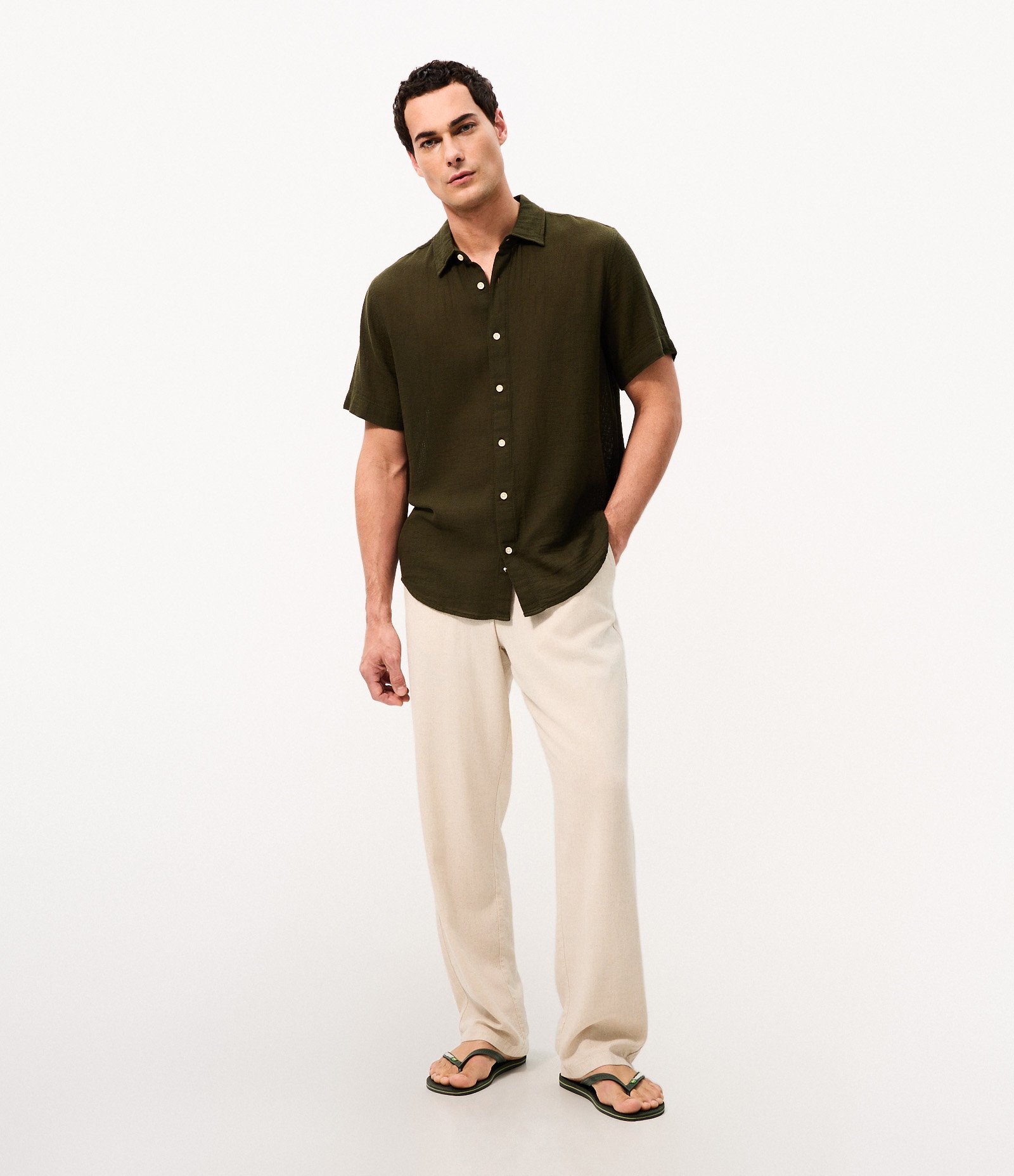 Camisa Comfort em Algodão com Textura Verde Escuro 2