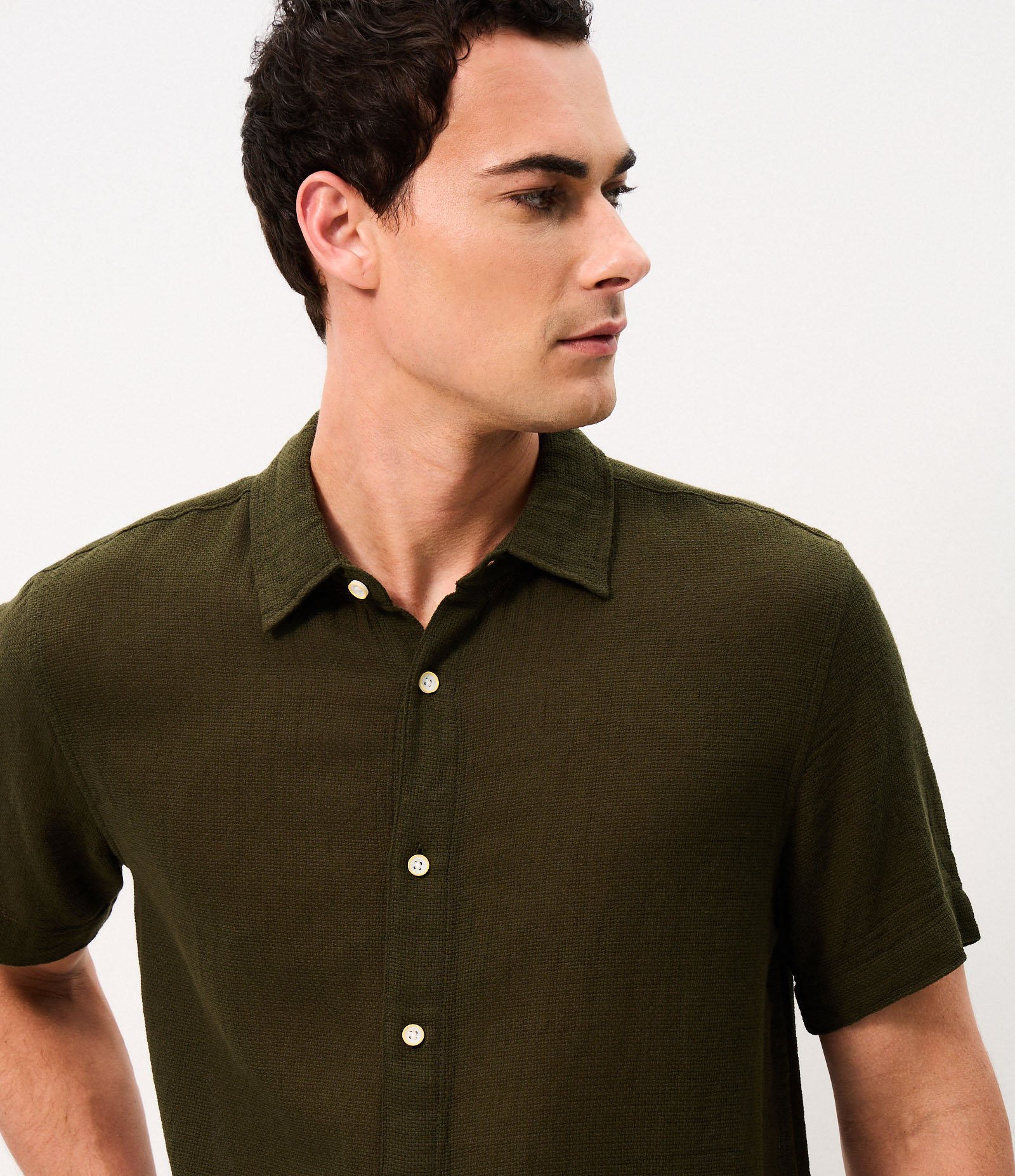 Camisa Comfort em Algodão com Textura Verde Escuro 4