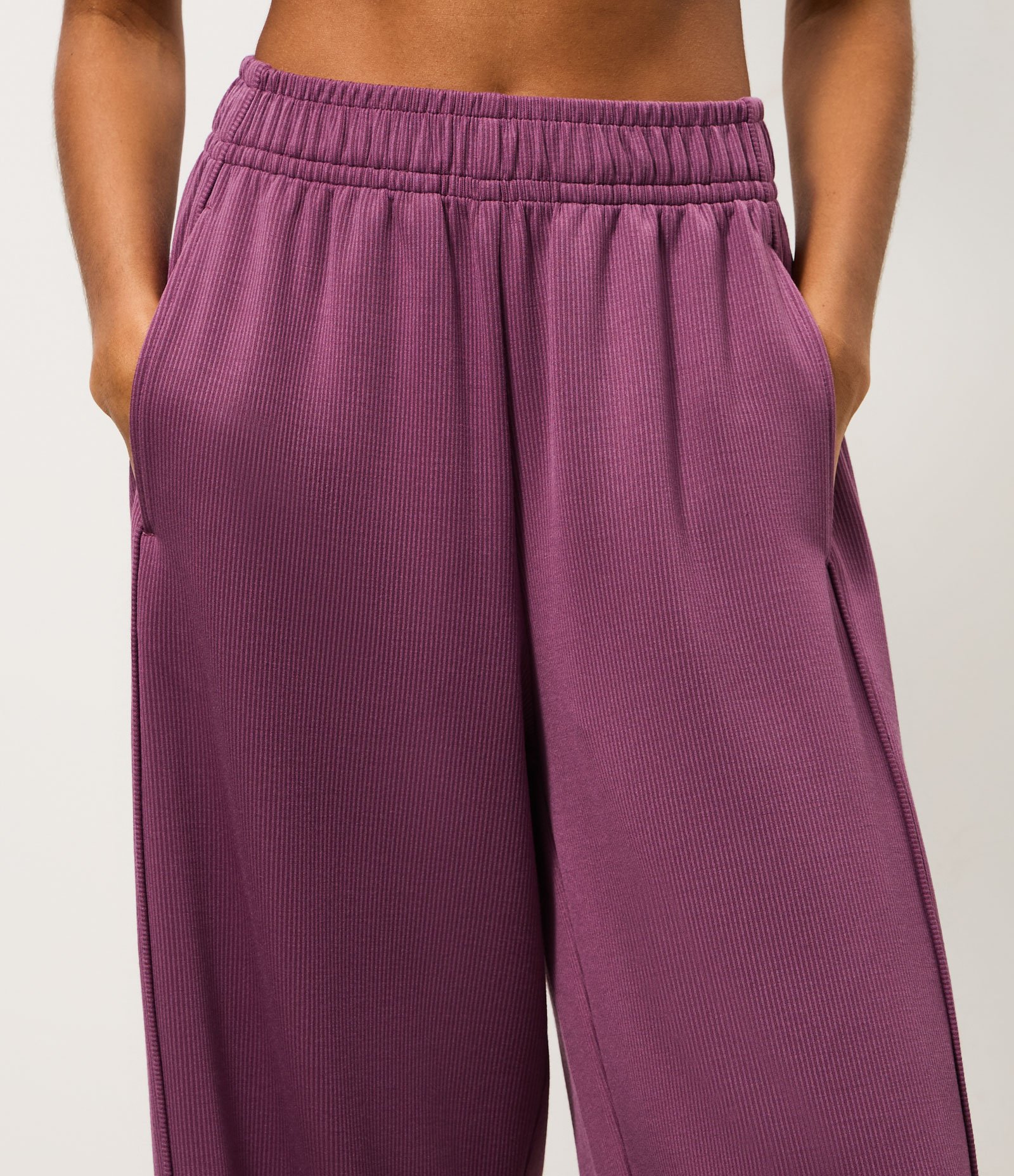 Calça Esportiva em Modal Canelado Roxo 3