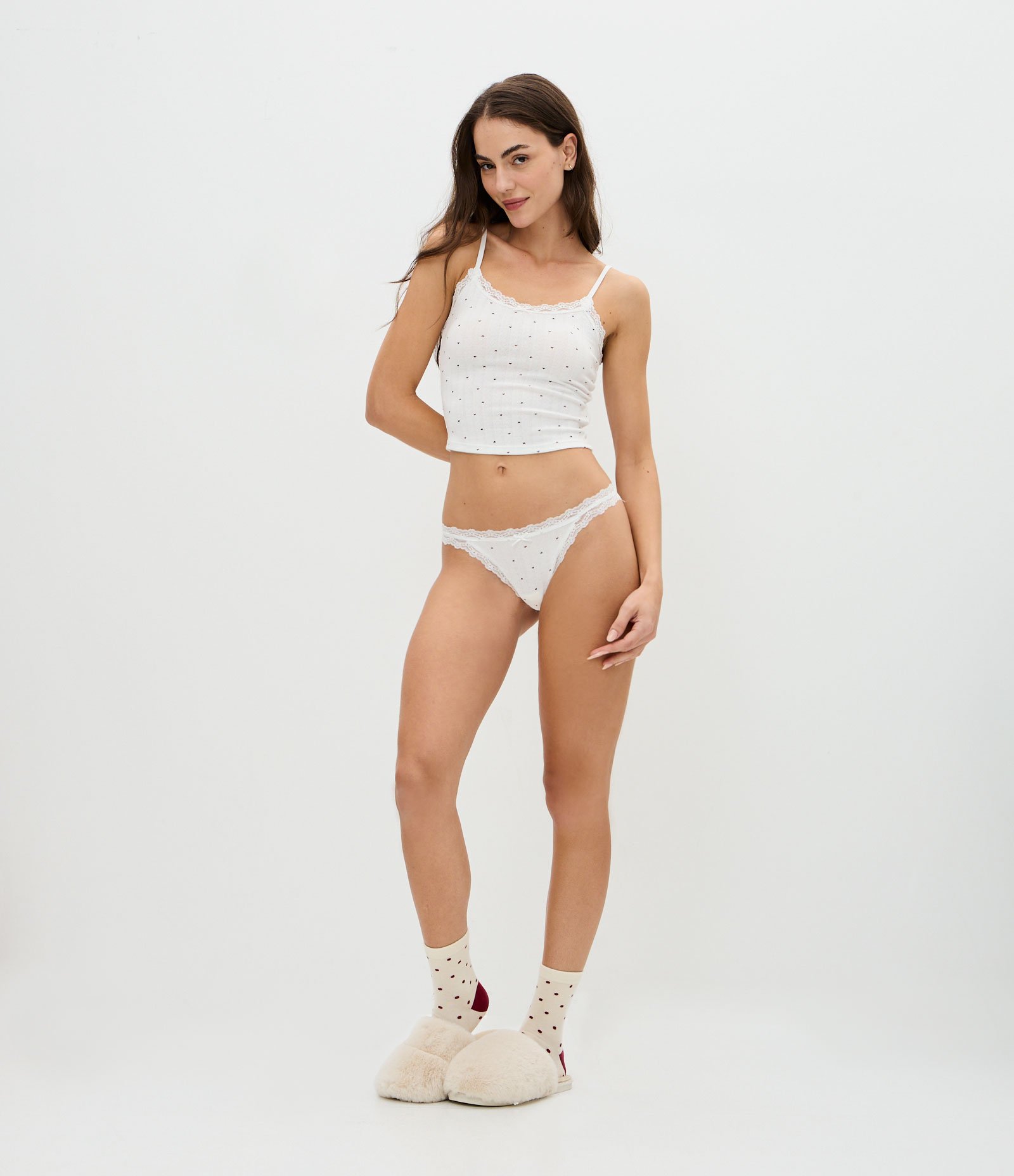 Conjunto de Blusa e Calcinha com Estampa de Coração e Renda Branco 2