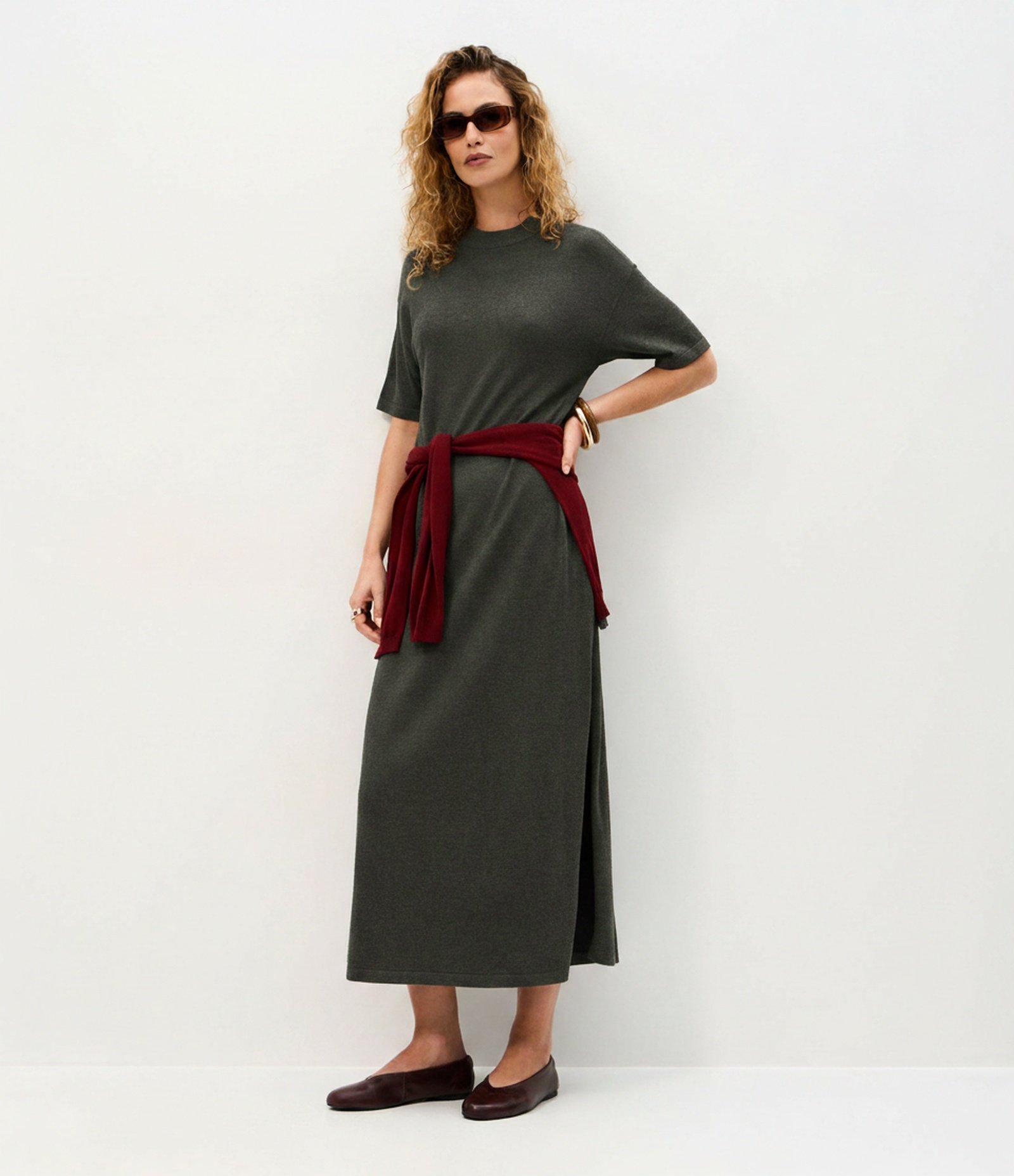 Vestido Midi Amplo em Tricô com Manga Curta Verde 2