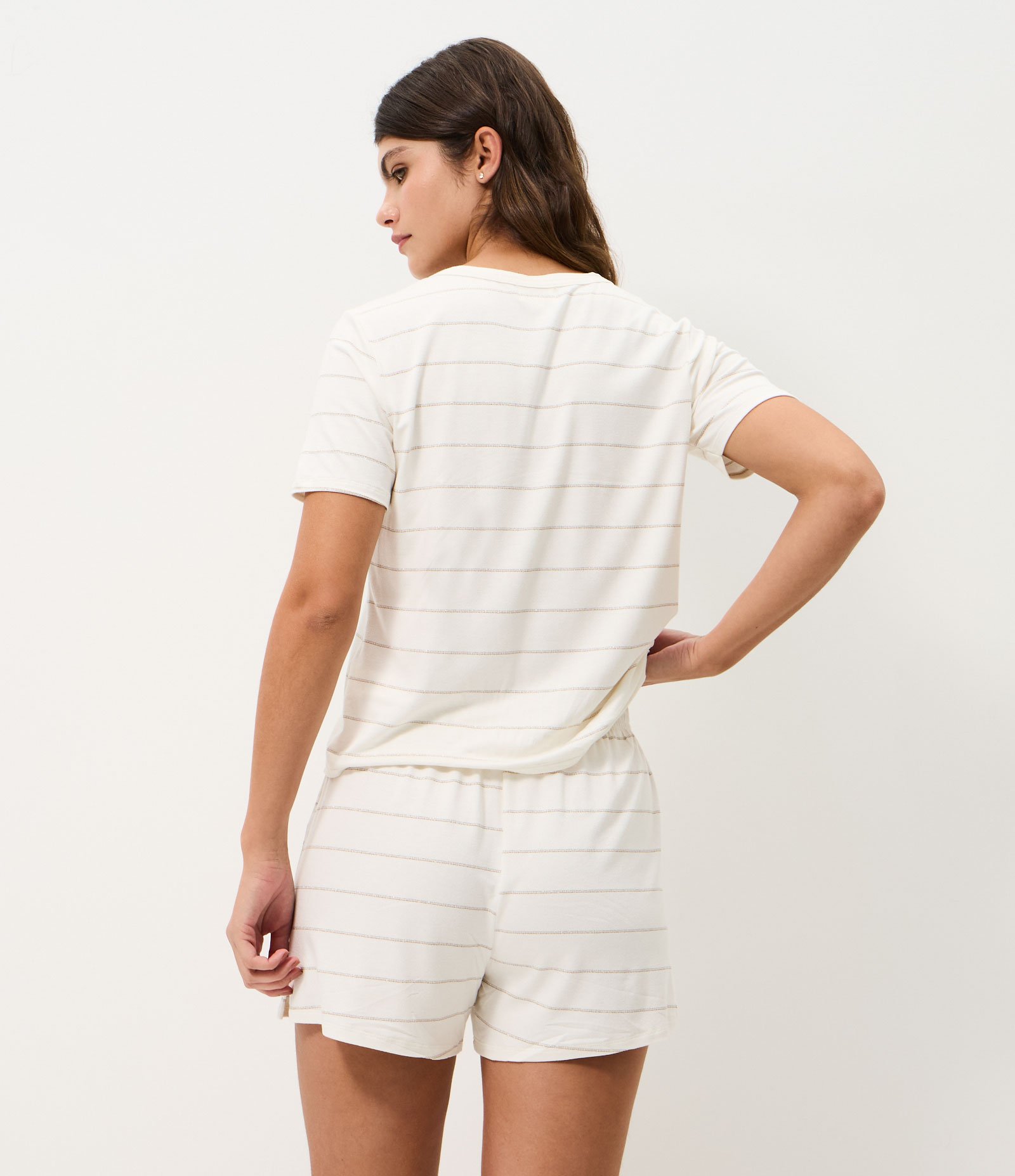 Pijama Curto em Viscolycra com Estampa Listrada Branco 4