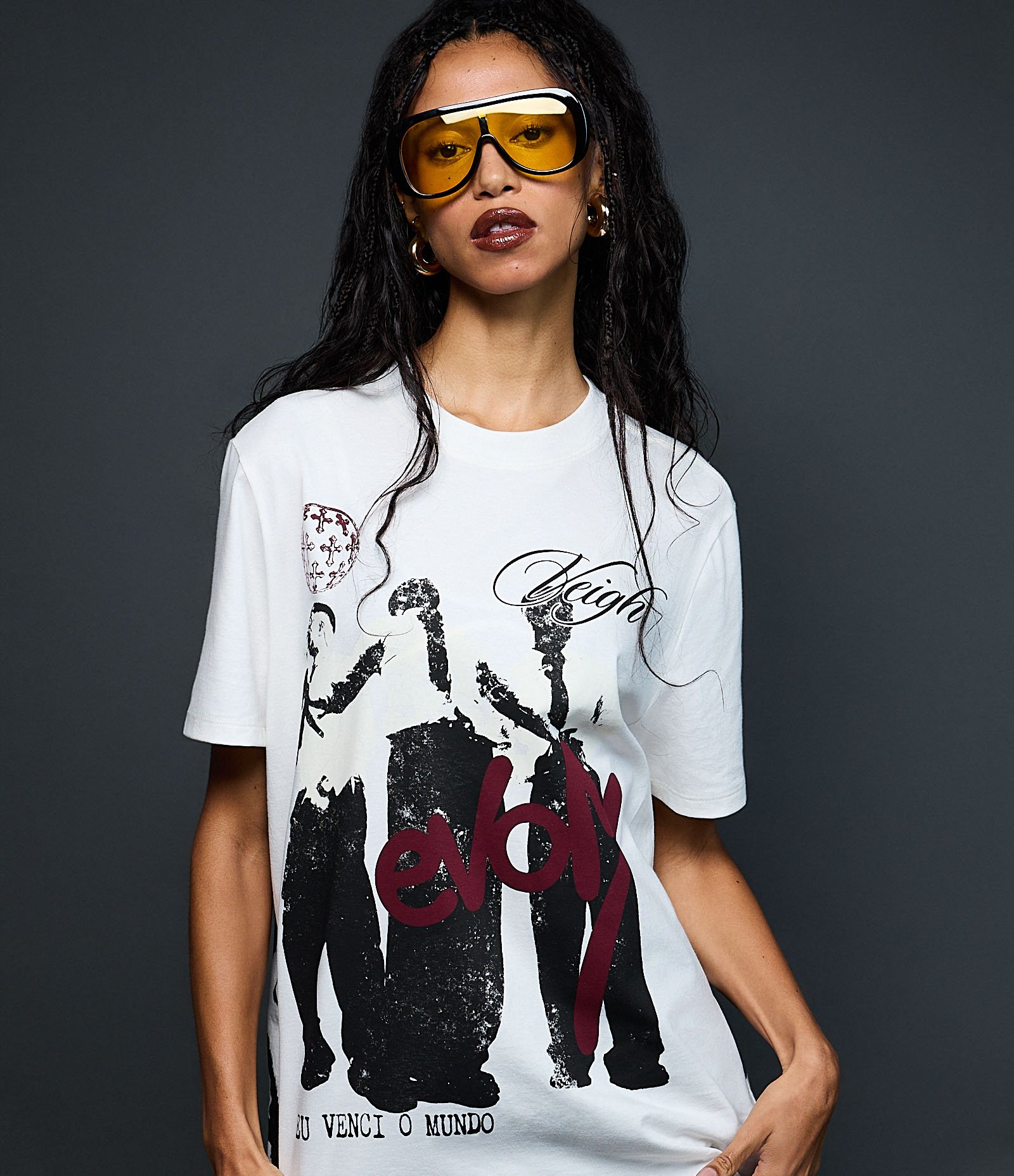 Camiseta em Algodão com Estampa Eu Venci o Mundo Veigh Branco 8