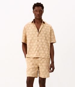 Camisa Boxy com Bordado Floral Navalhado