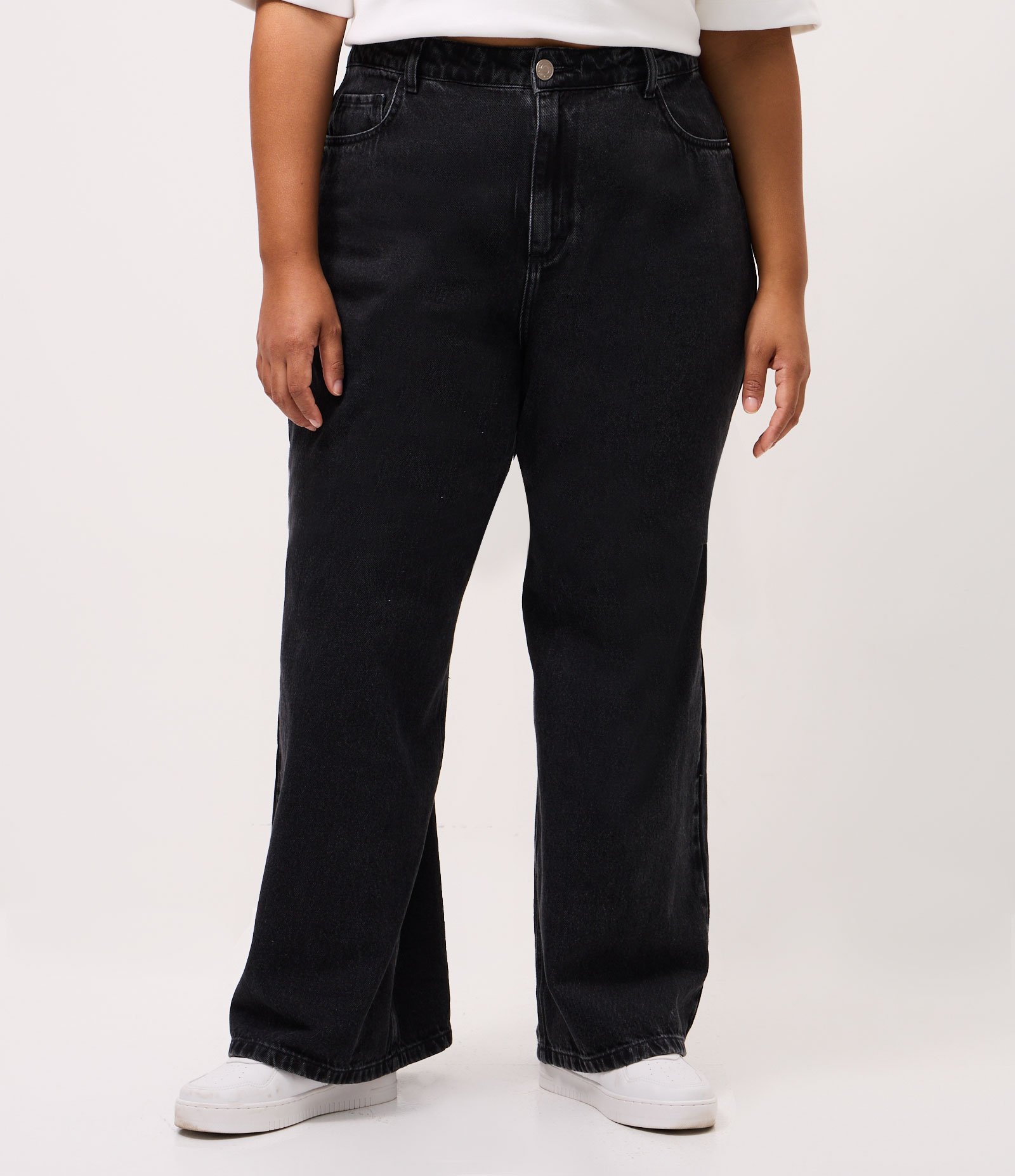 Calça Jeans Wide Leg Marmorizada Curve & Plus Size Preto 2