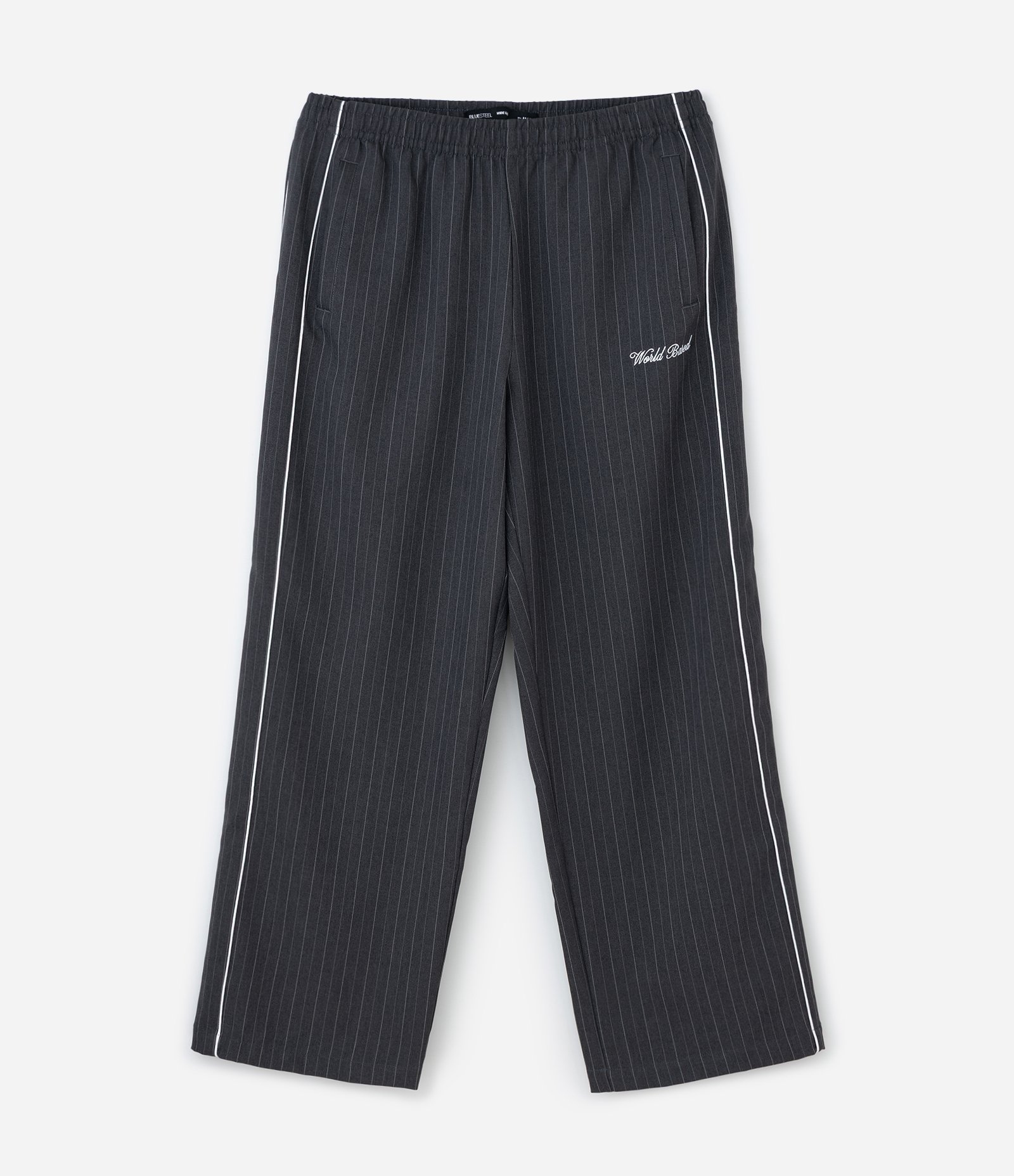 Calça Helanca Risca de Giz com Bordado Cinza 5