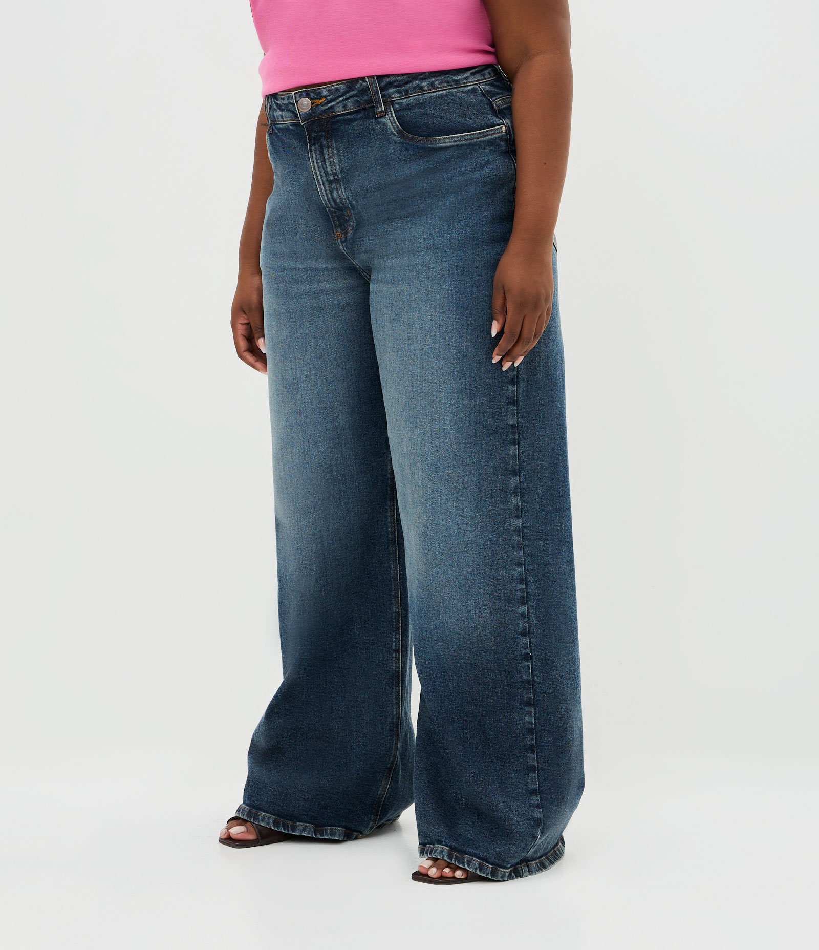 Calça Jeans Wide Lisa com Elastano Curve & Plus Size Azul 2